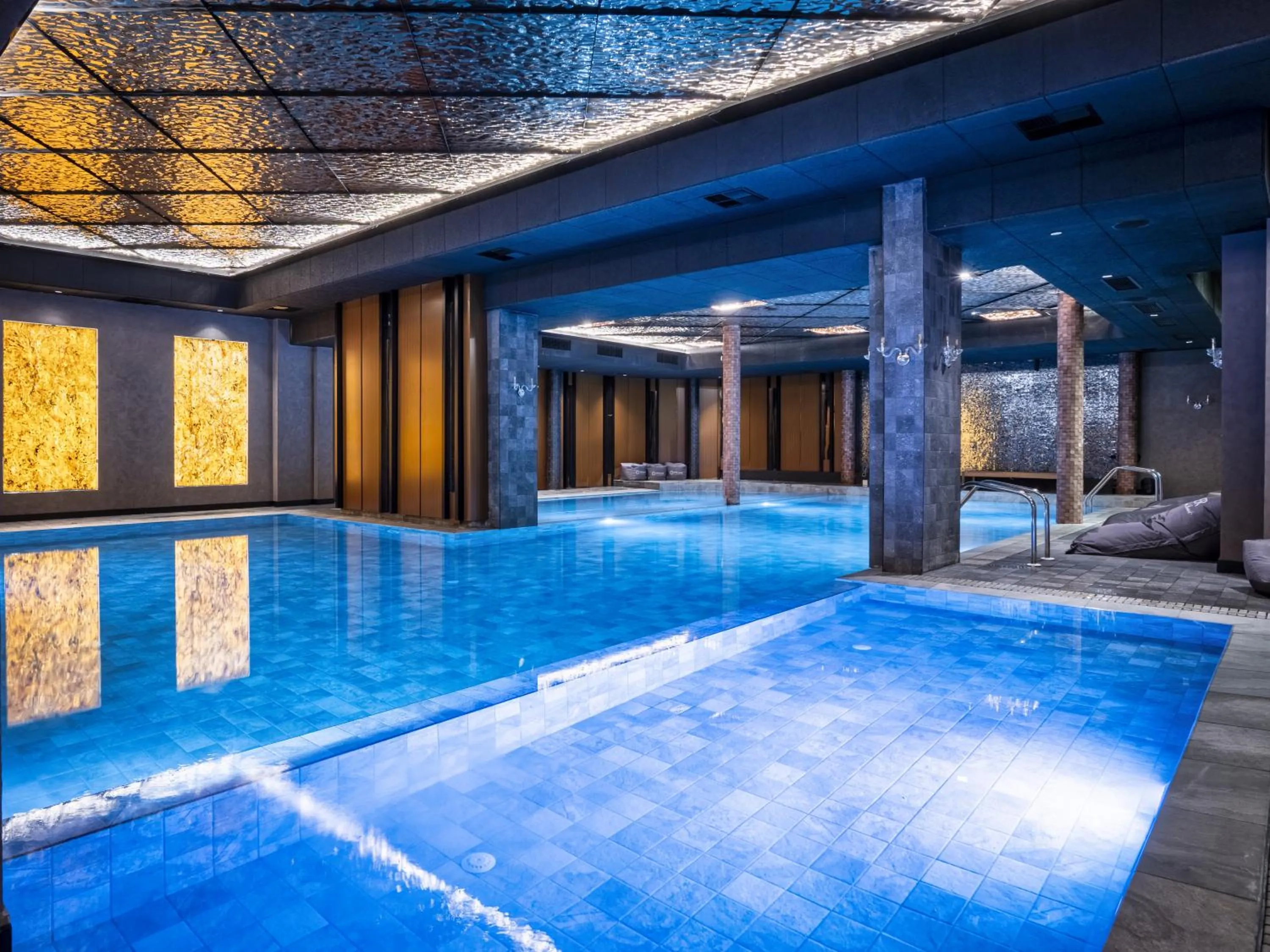 Premier Luxury Mountain Resort