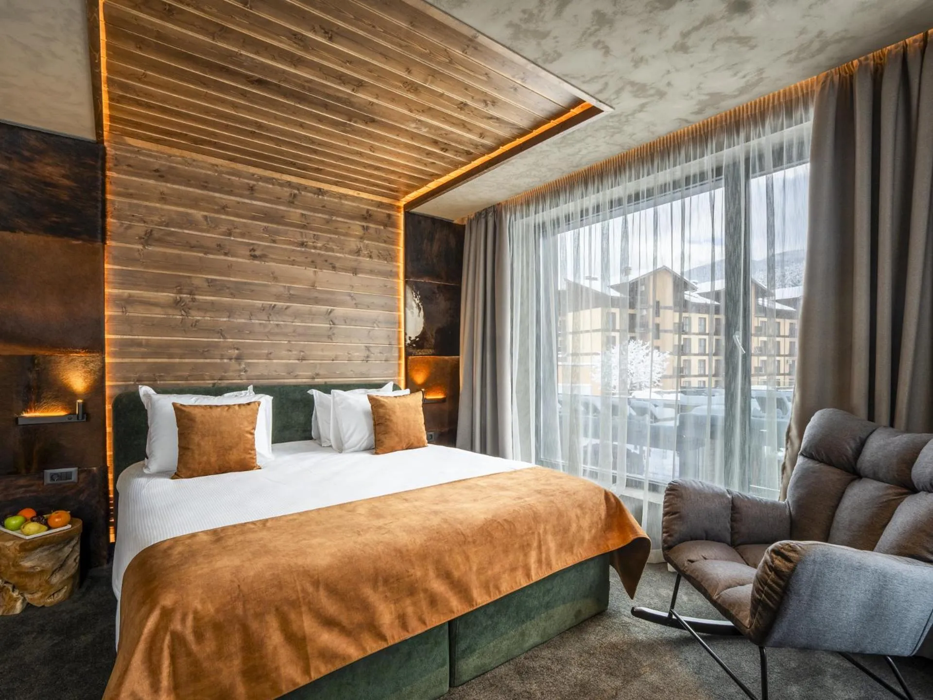 Bed in Premier Luxury Mountain Resort