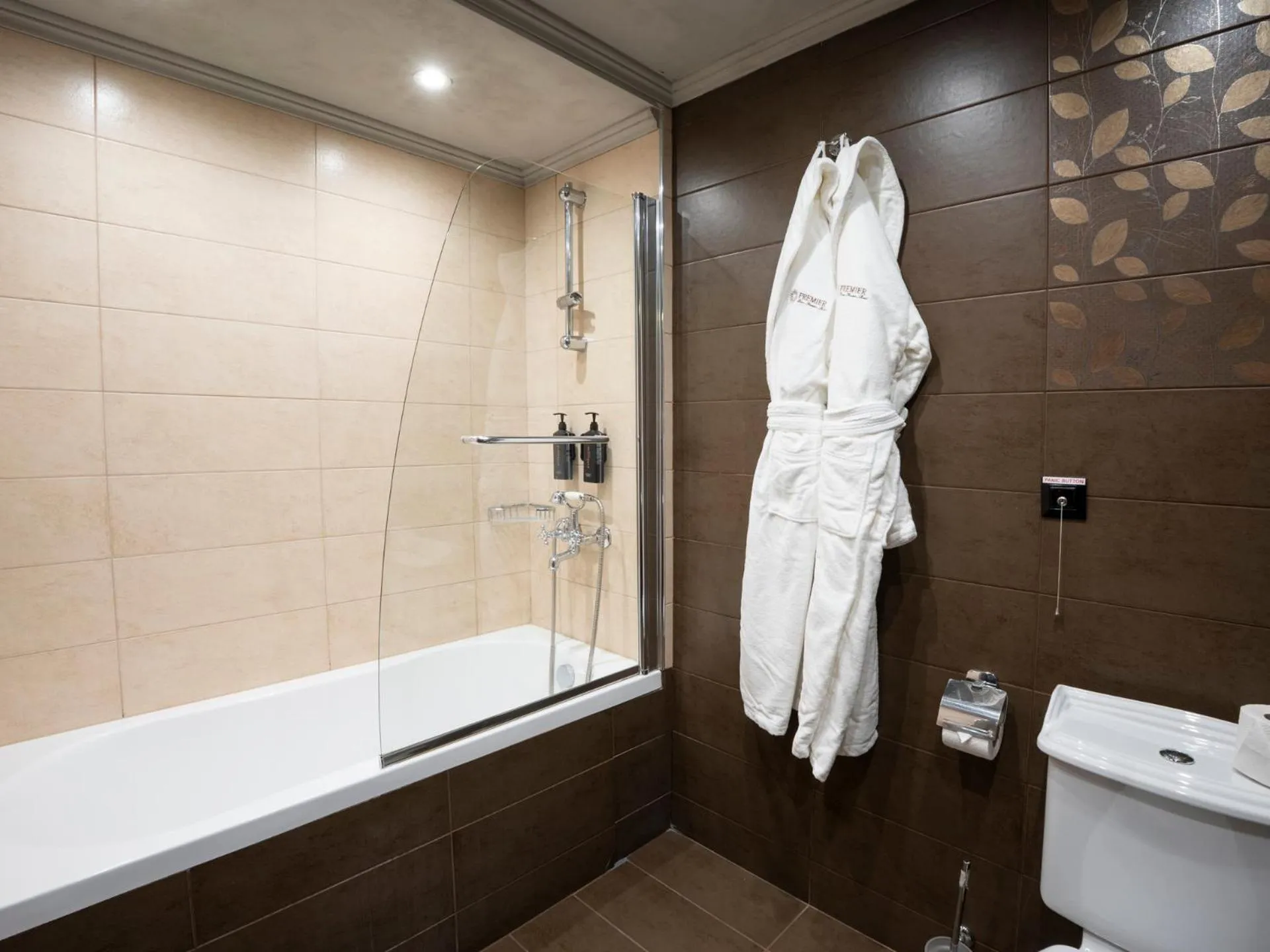 Premier Luxury Mountain Resort