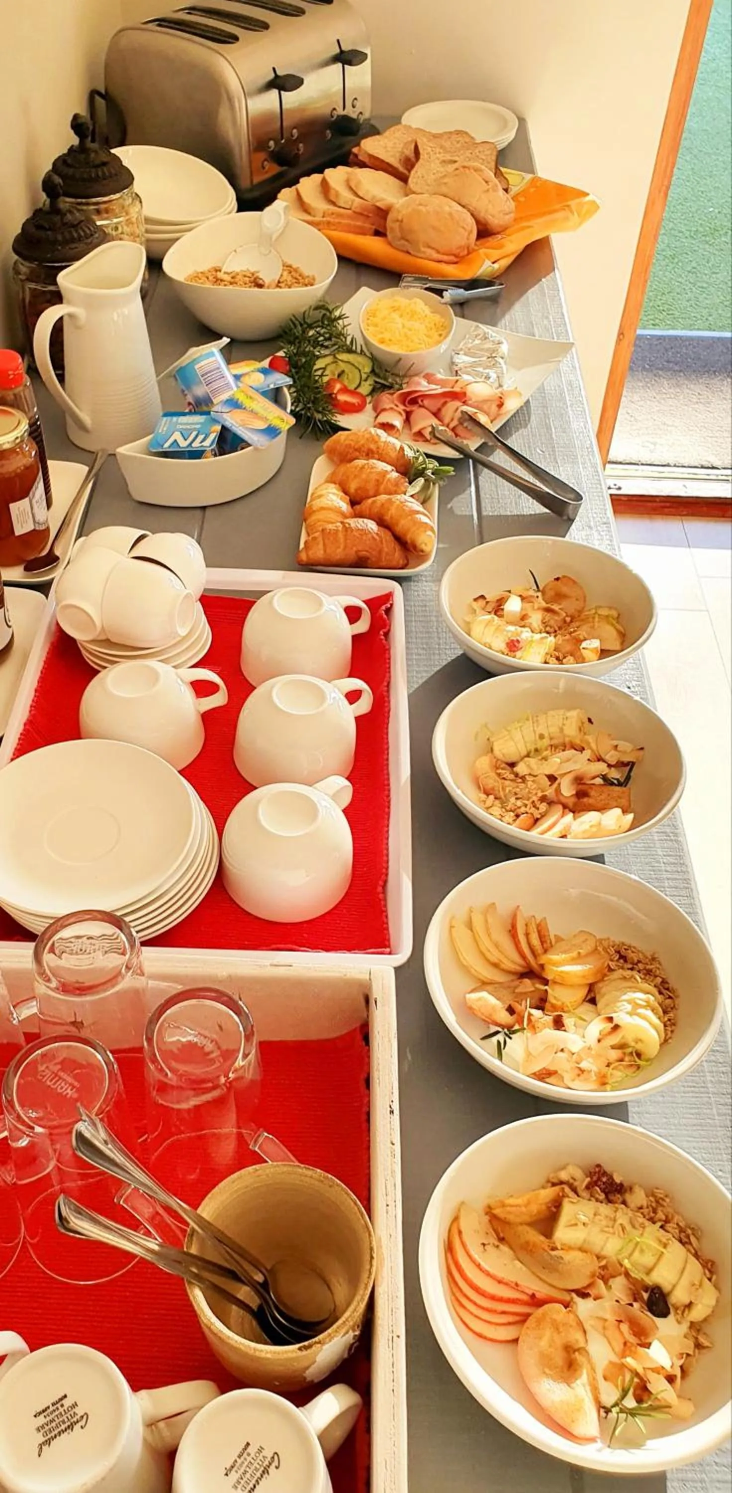 Breakfast in Two Fat Owls Guesthouse