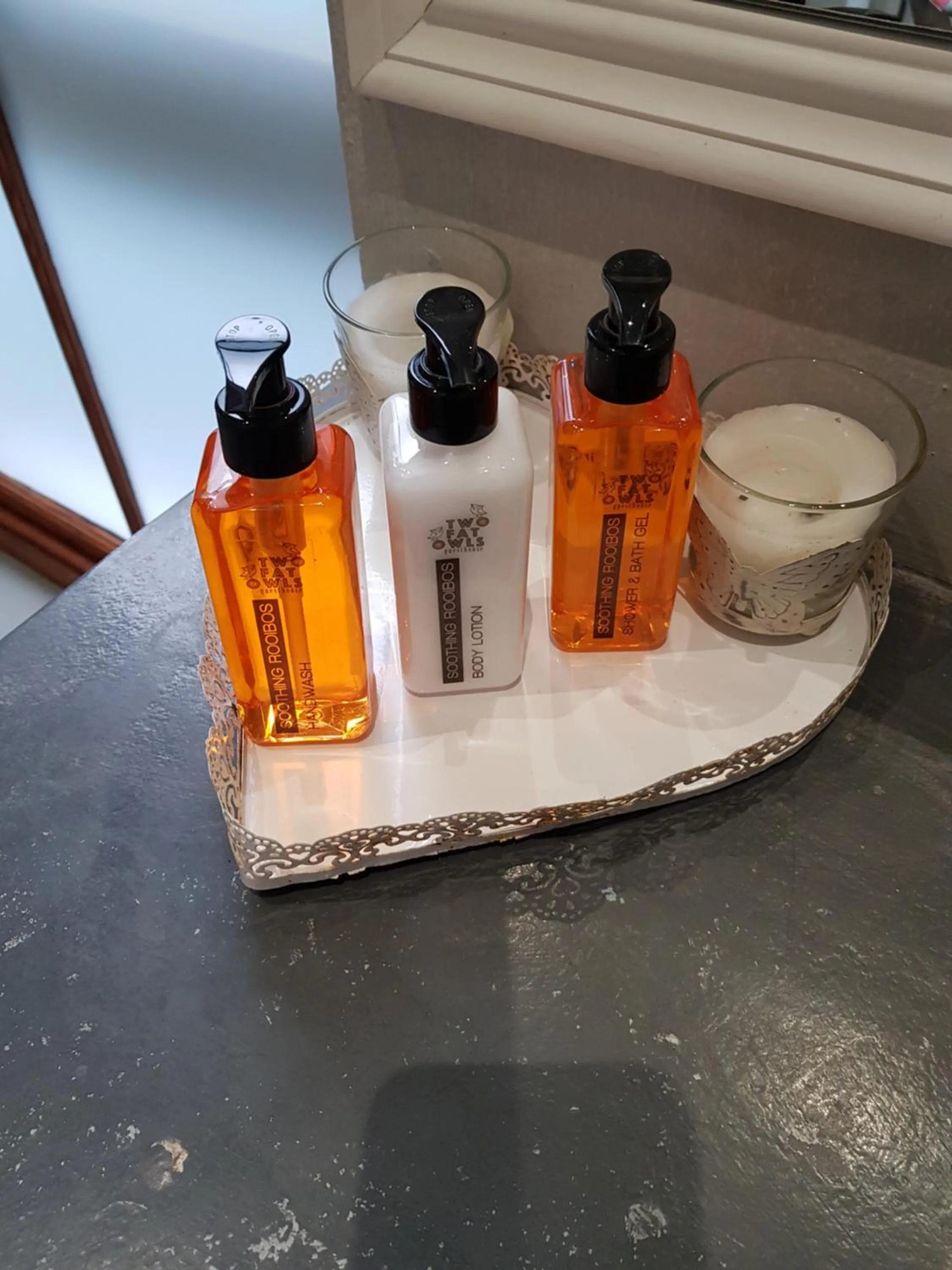 Bathroom in Two Fat Owls Guesthouse