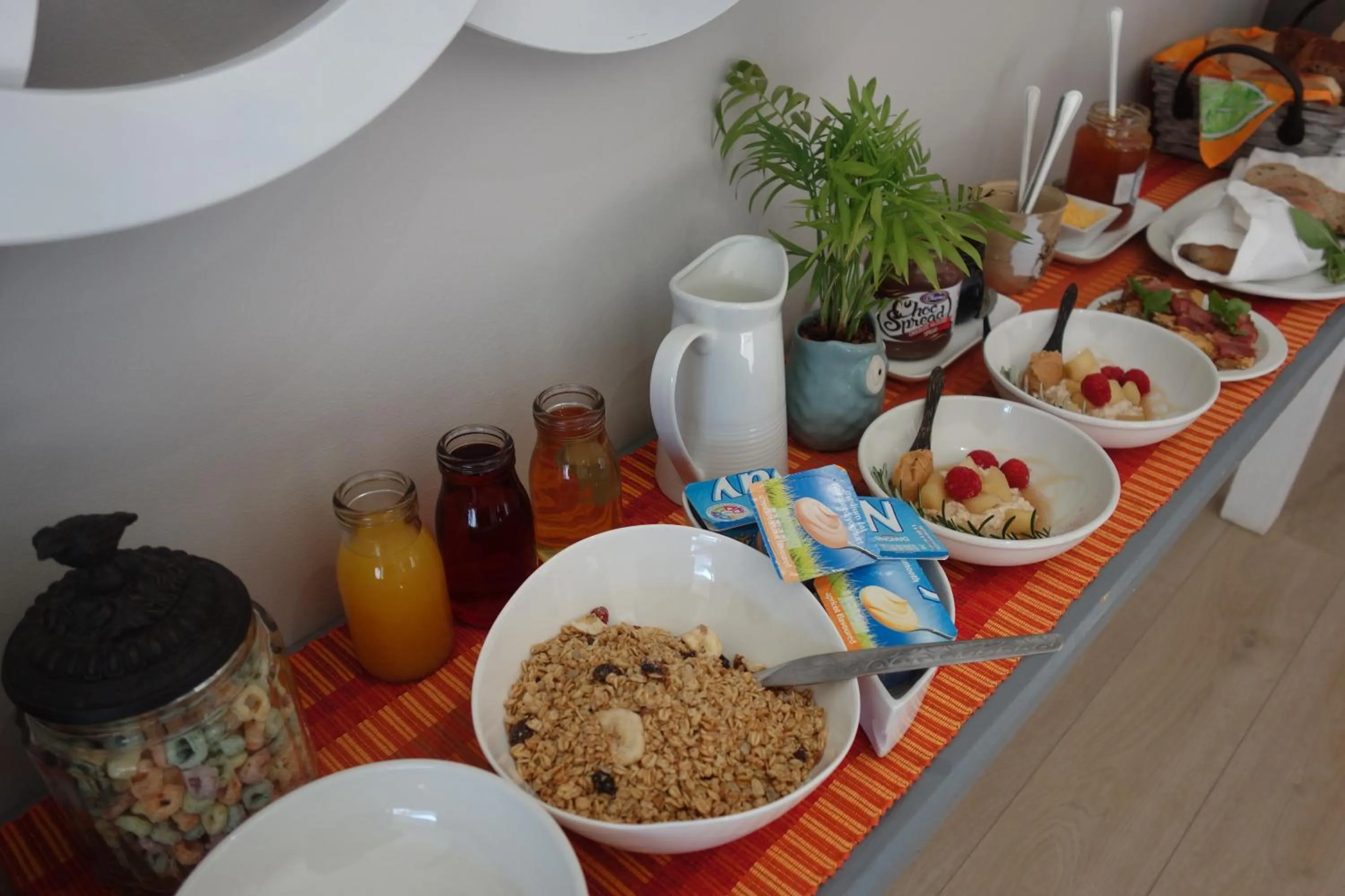 Breakfast in Two Fat Owls Guesthouse