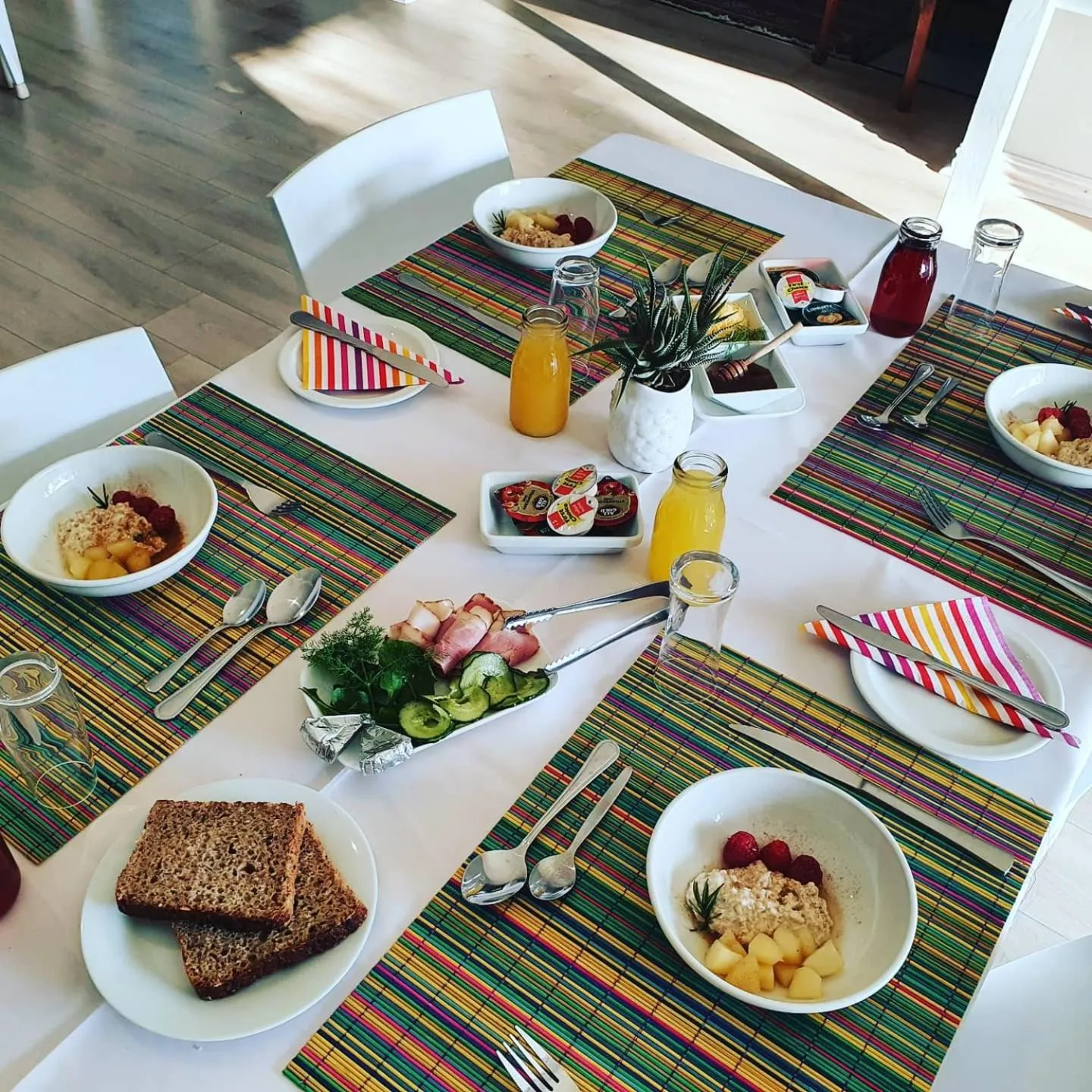 Breakfast in Two Fat Owls Guesthouse