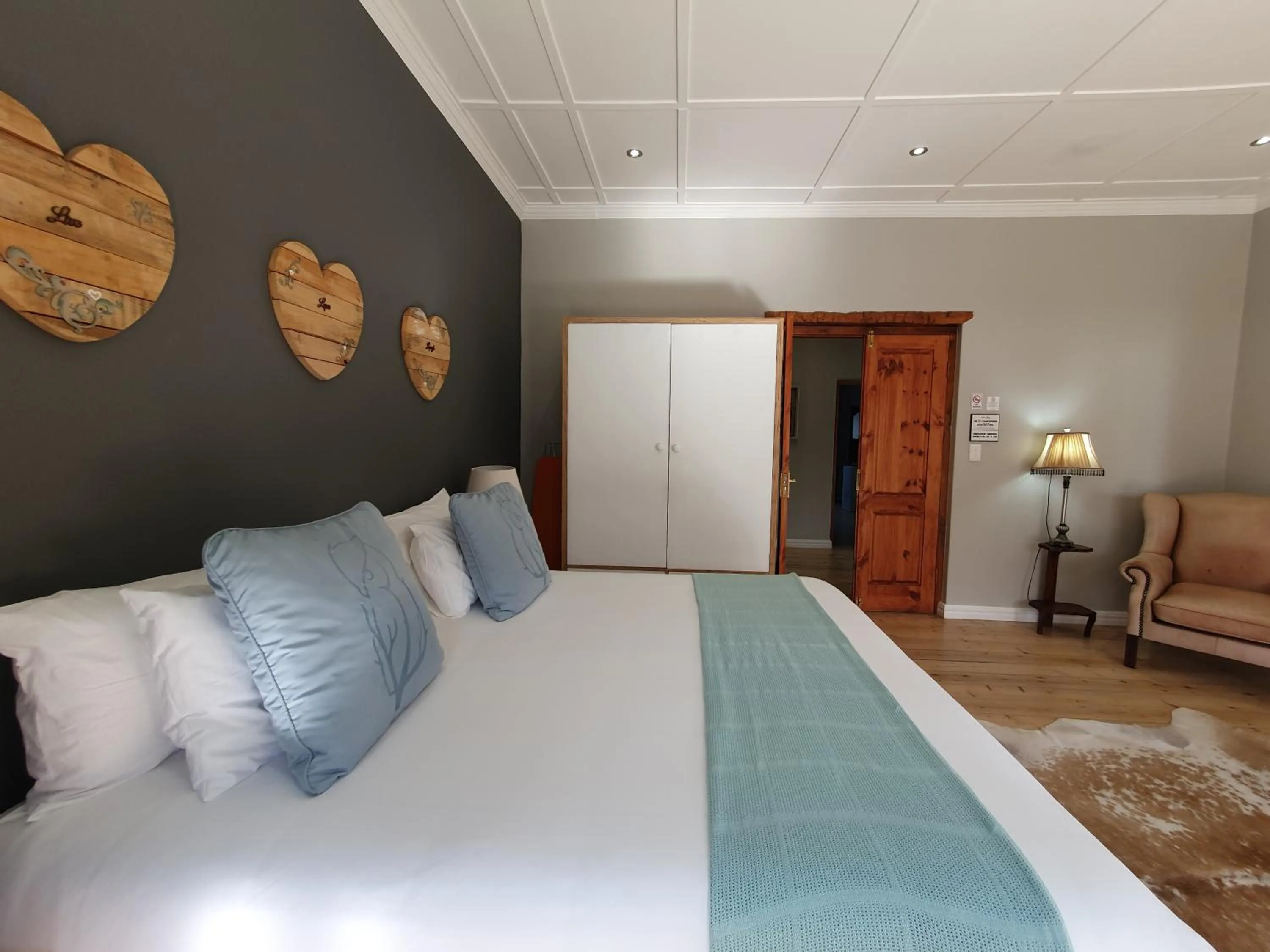 Bed in Two Fat Owls Guesthouse