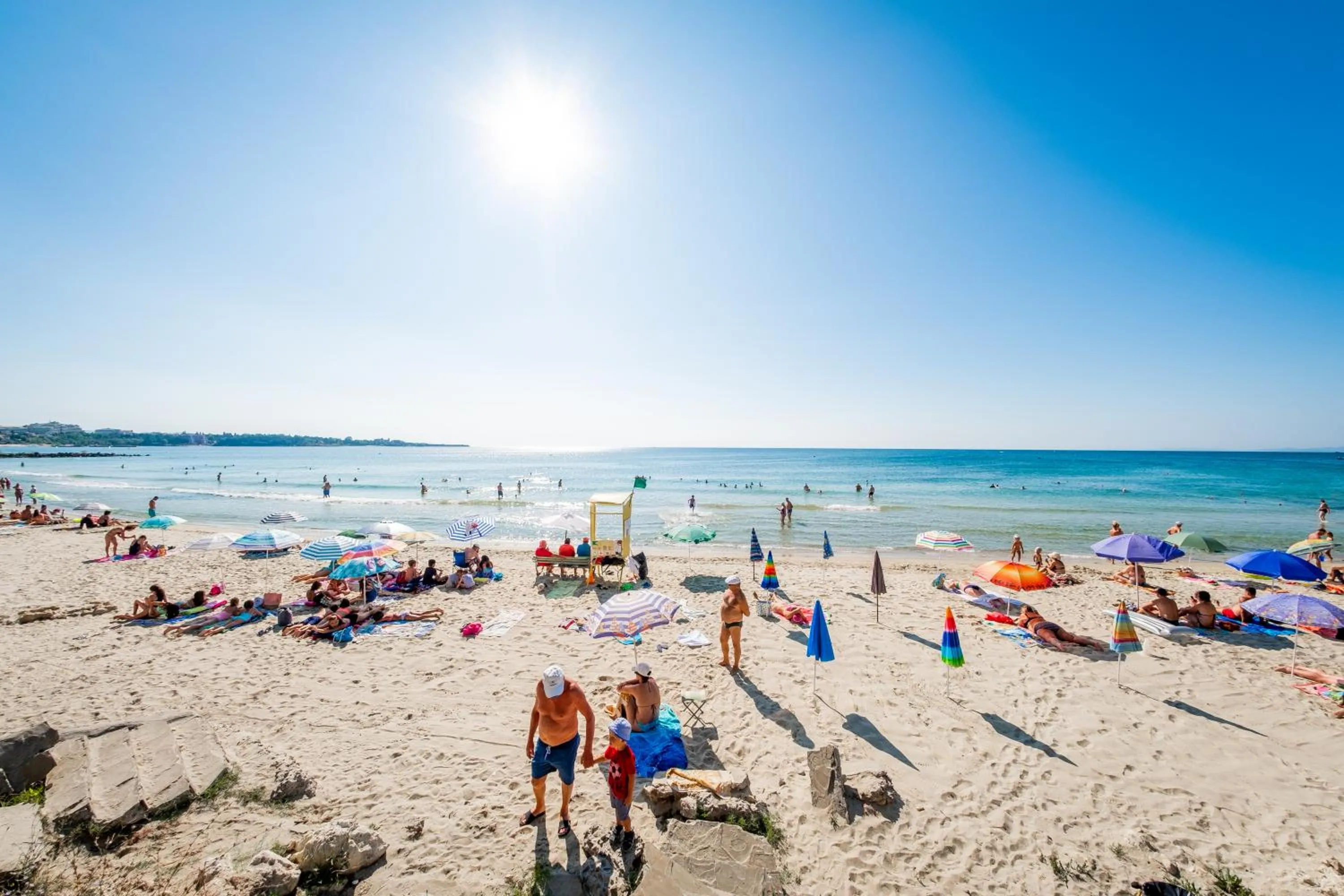 People in Riviera Fort Beach Apartments
