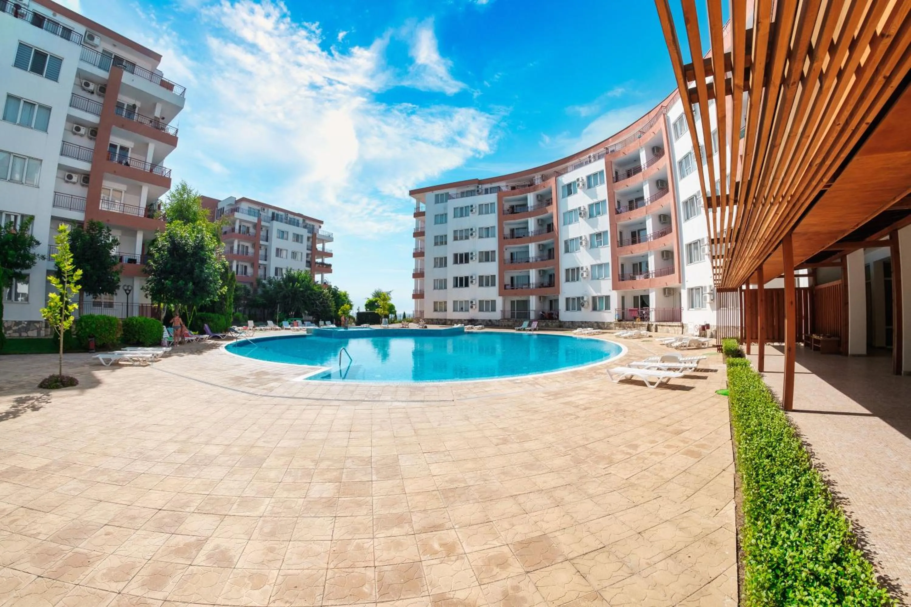 Pool view in Riviera Fort Beach Apartments