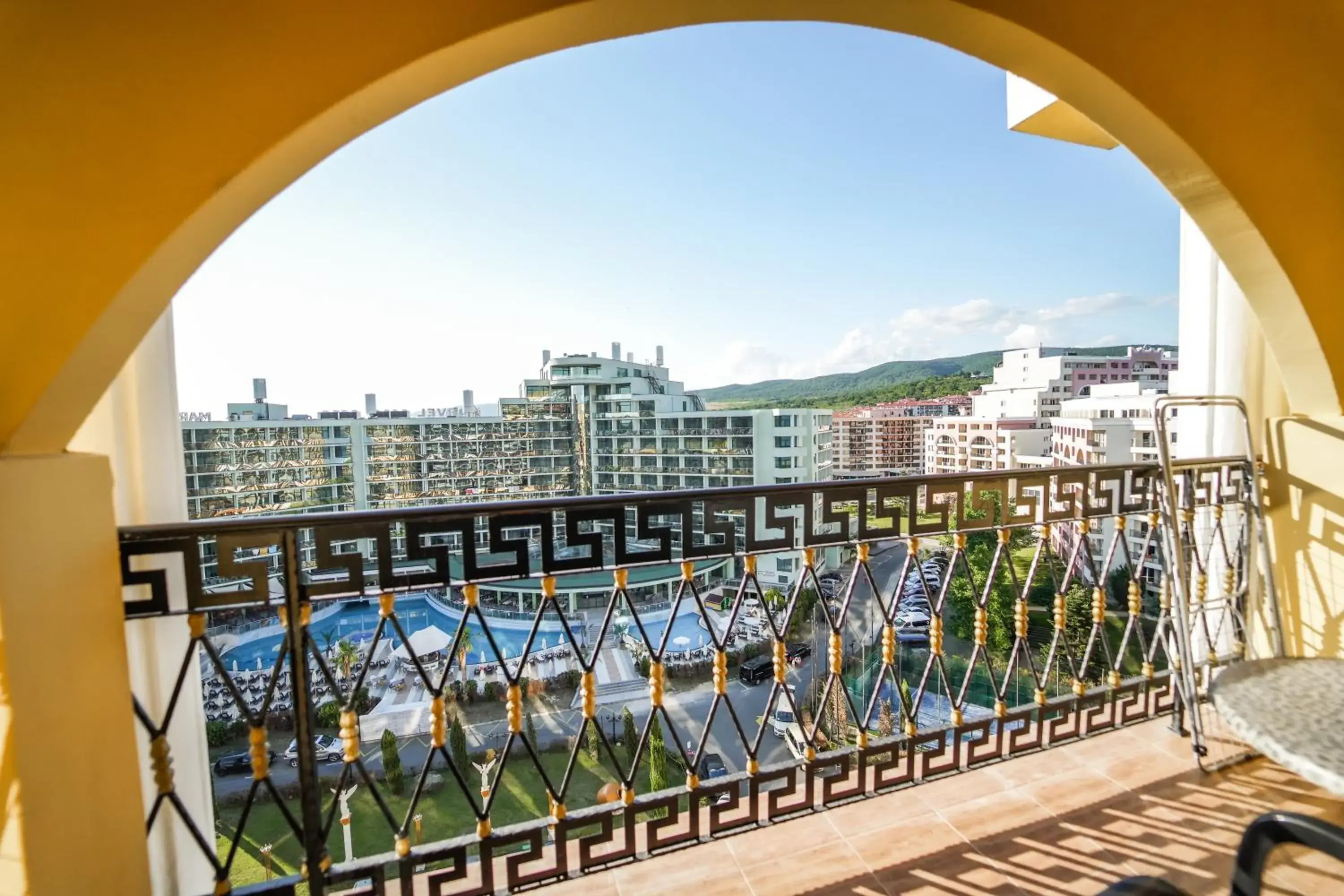 Double Room with Garden View and Balcony - single occupancy in Imperial Palace Hotel Double Room with Garden View and Balcony - single occupancy in Imperial Palace Hotel