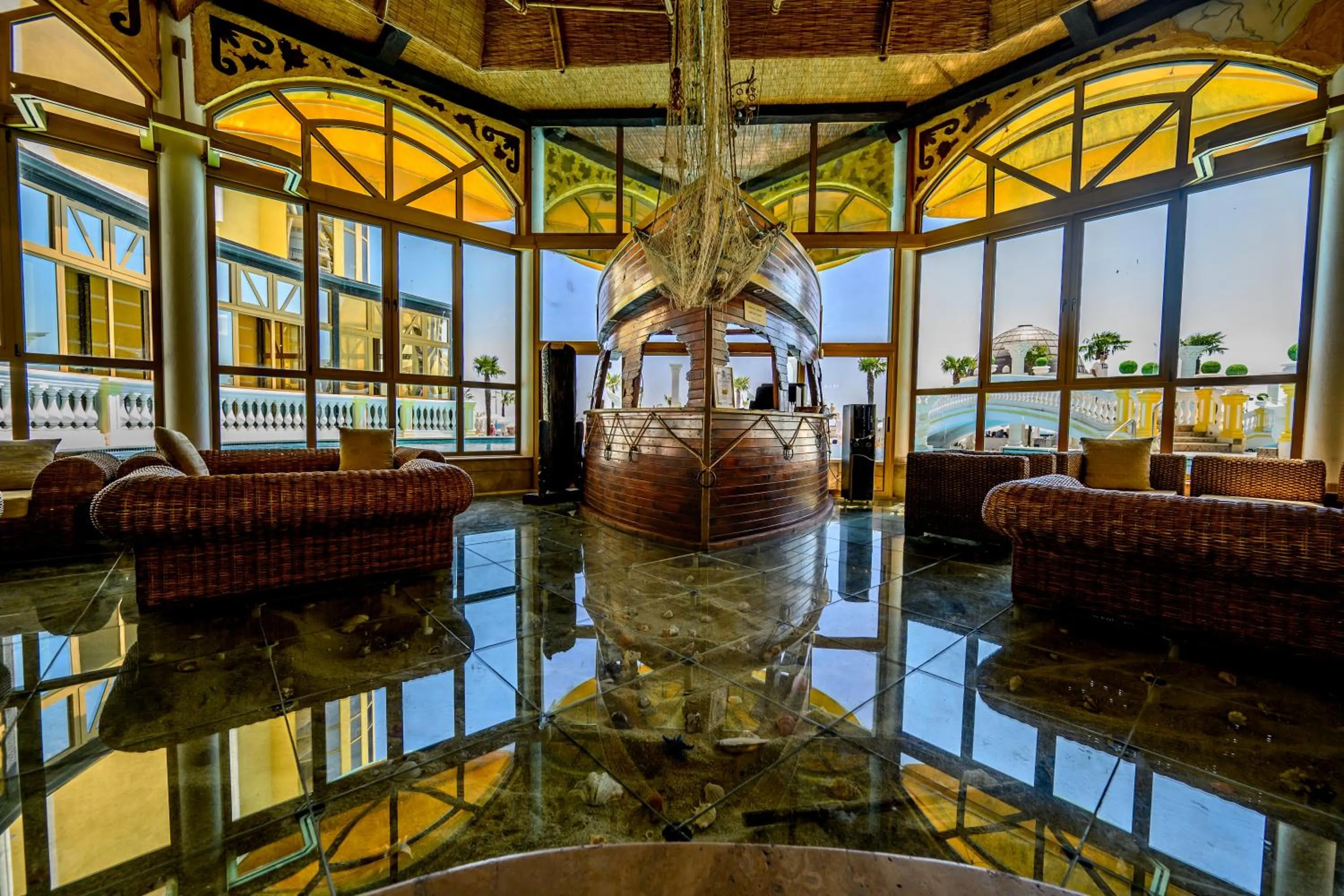 Lounge or bar in Imperial Palace Hotel