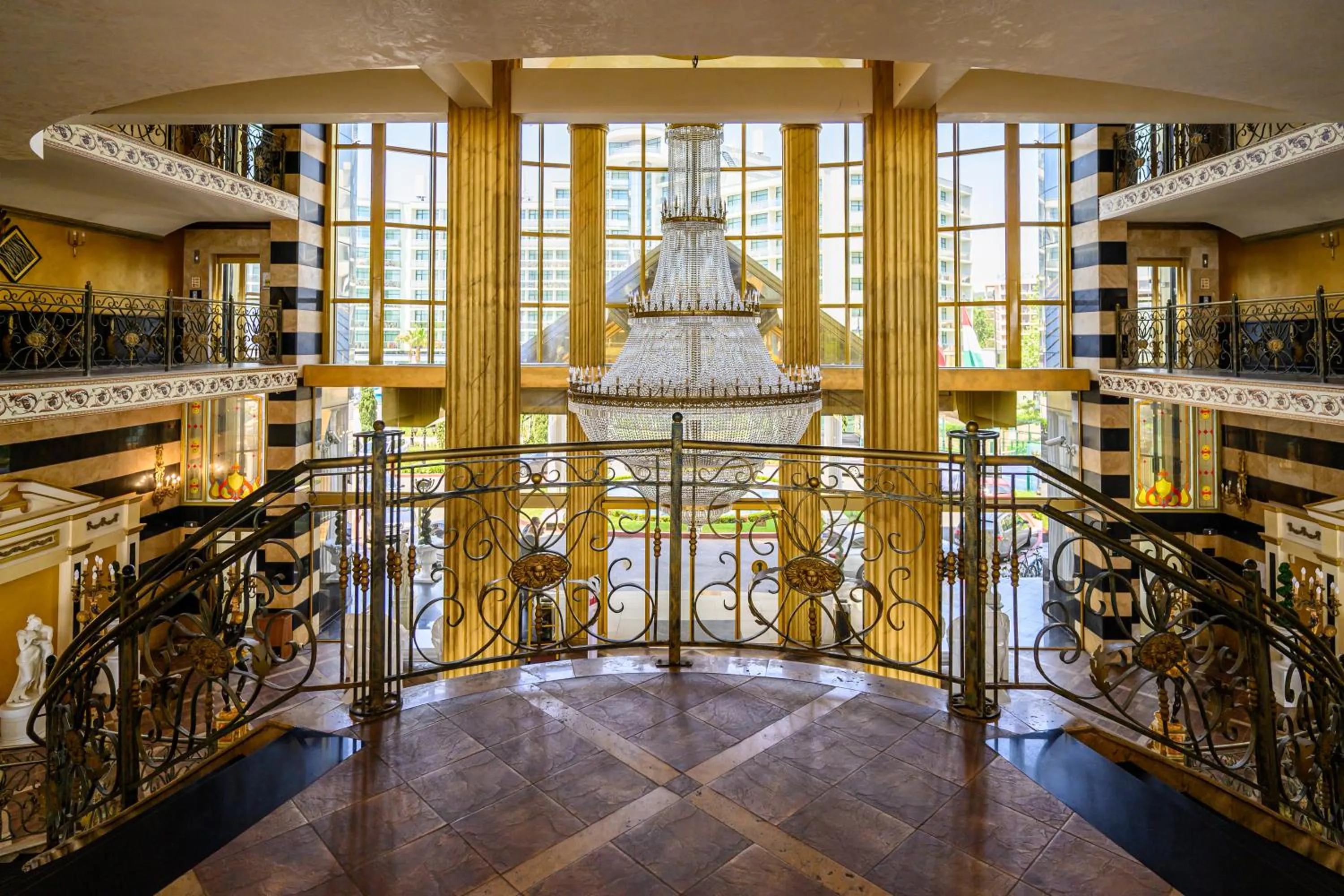 Day in Imperial Palace Hotel