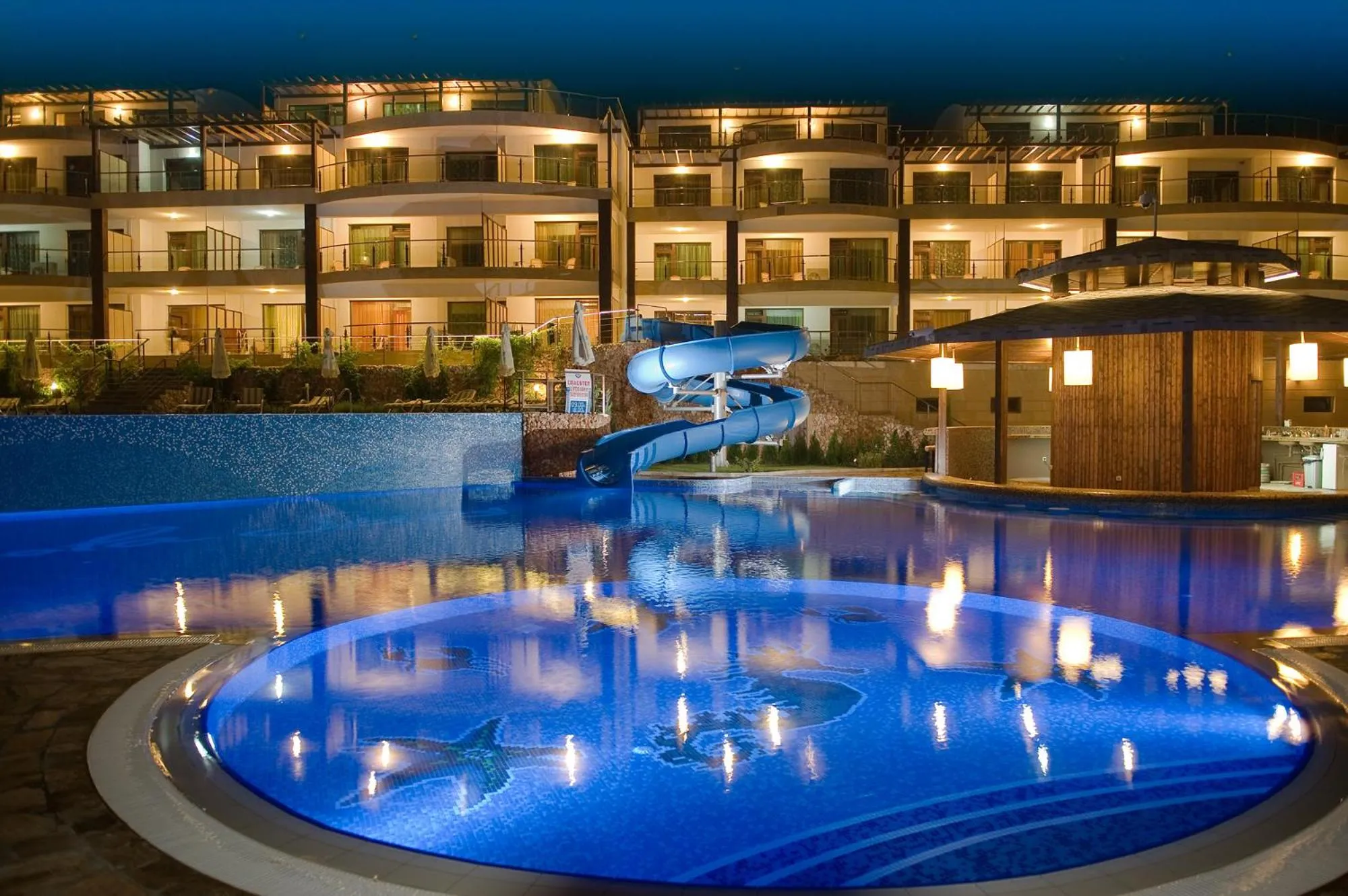 Property building in Topola Skies Resort & Aquapark