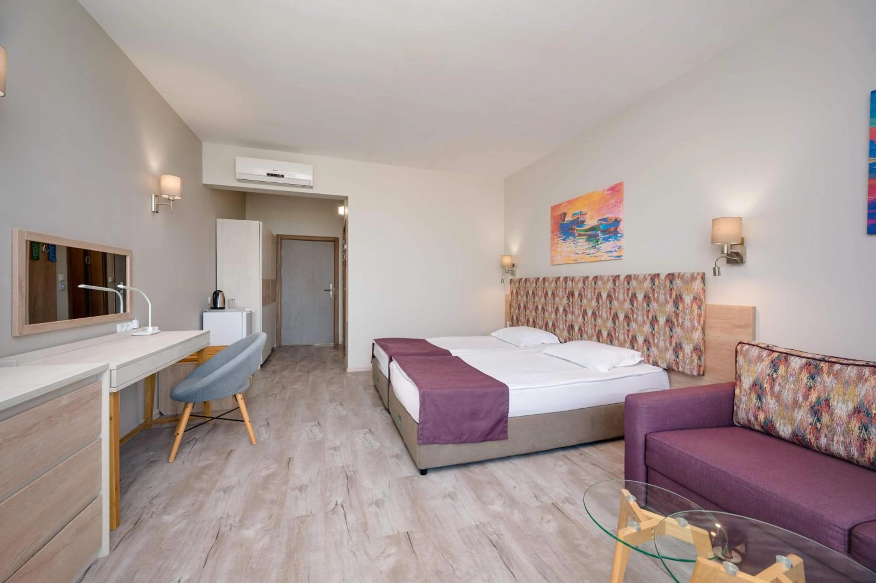 Photo of the whole room, Bed in Topola Skies Resort & Aquapark