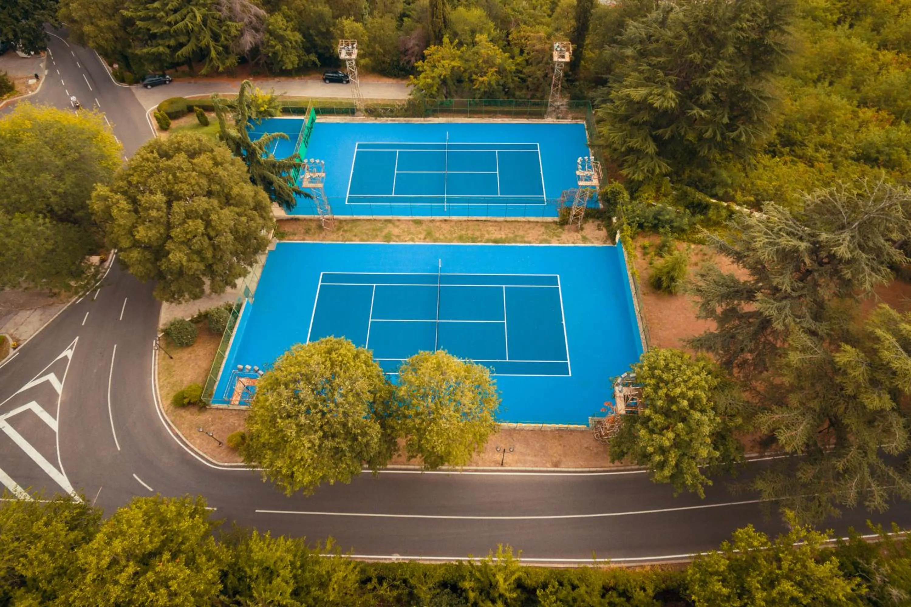 Tennis court in Marina Hotel, Sunny Day
