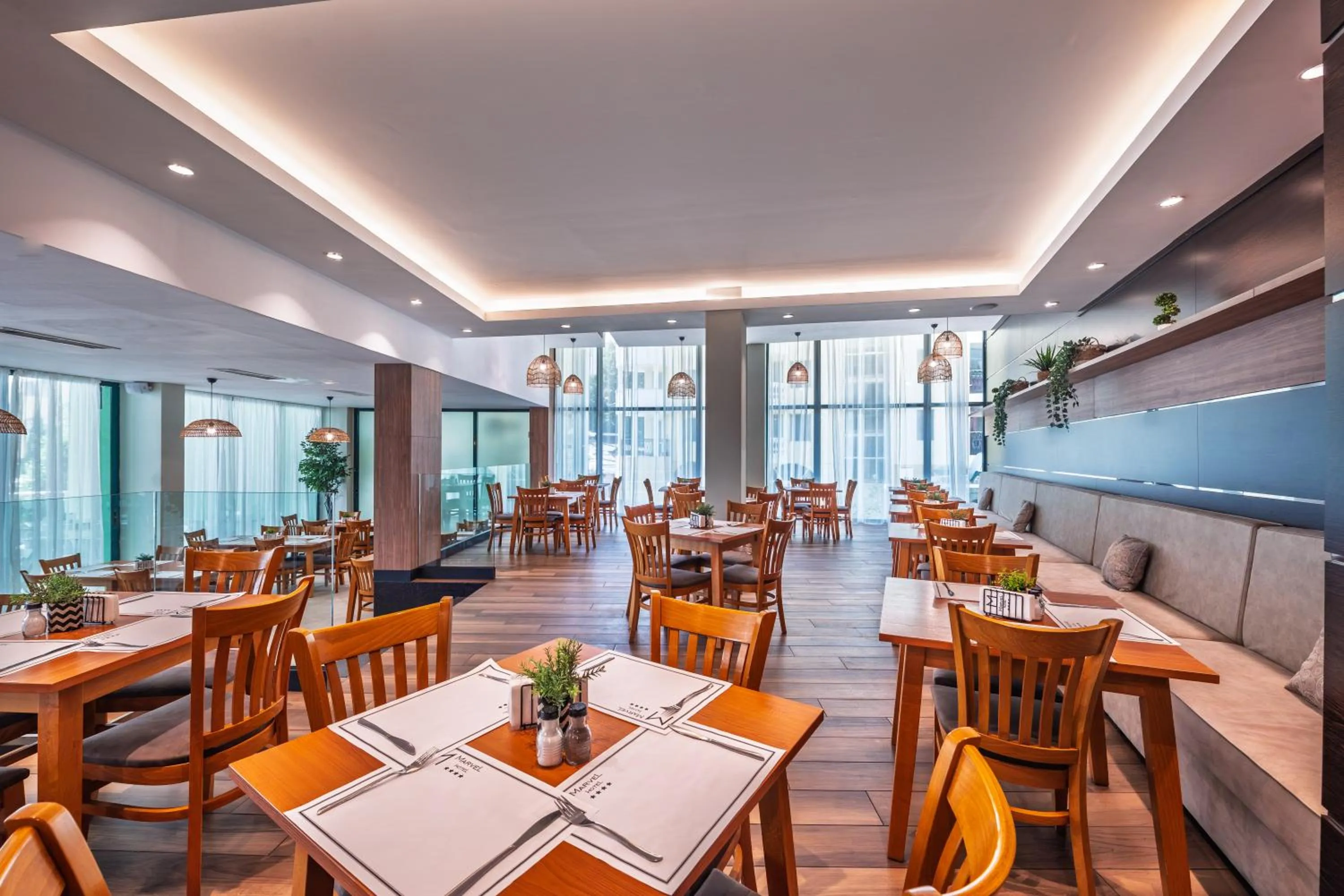 Hotel Marvel All Inclusive - FULLY RENOVATED FREE Beach Access