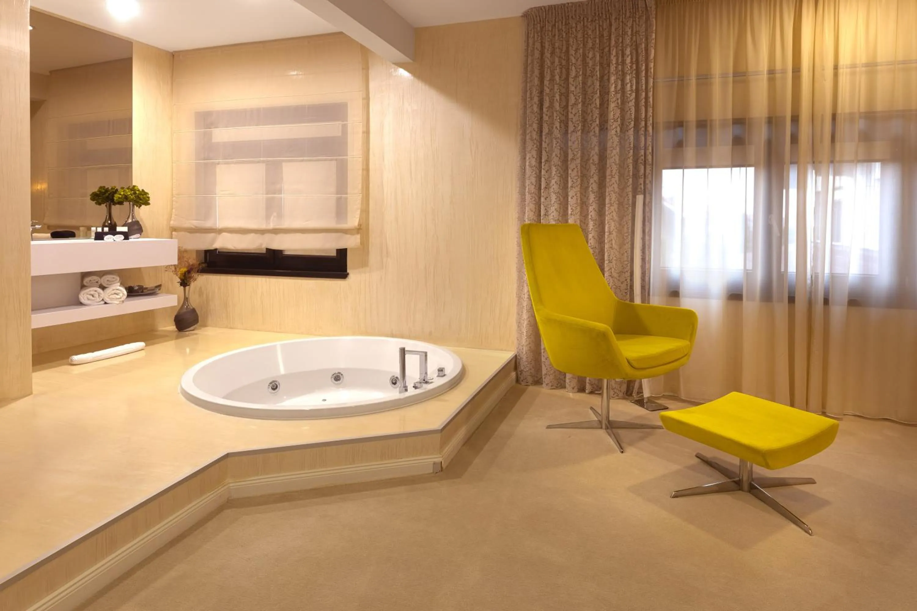 Seating area in Hotel Vila Class