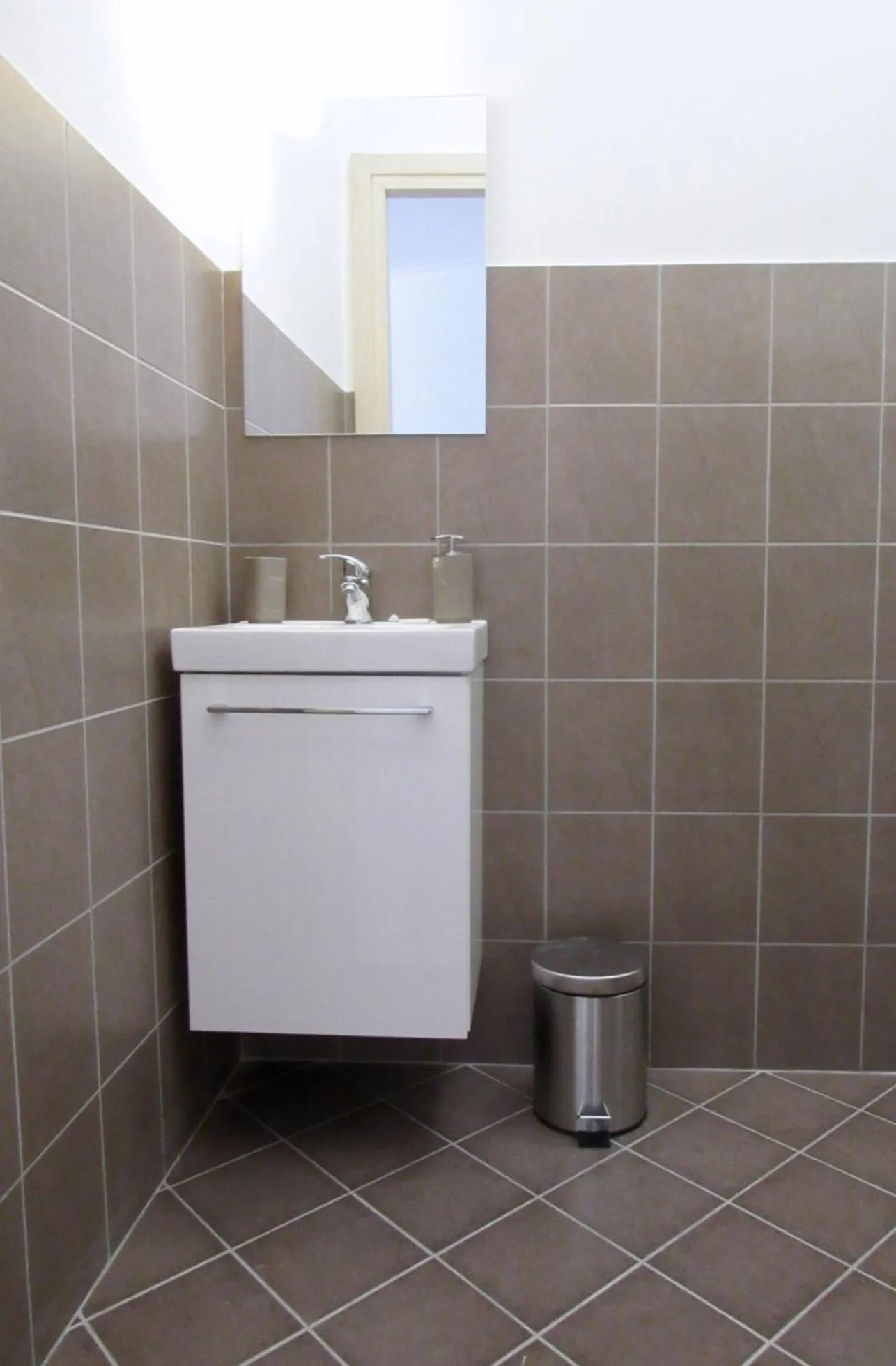 Bathroom in Roema Guest House