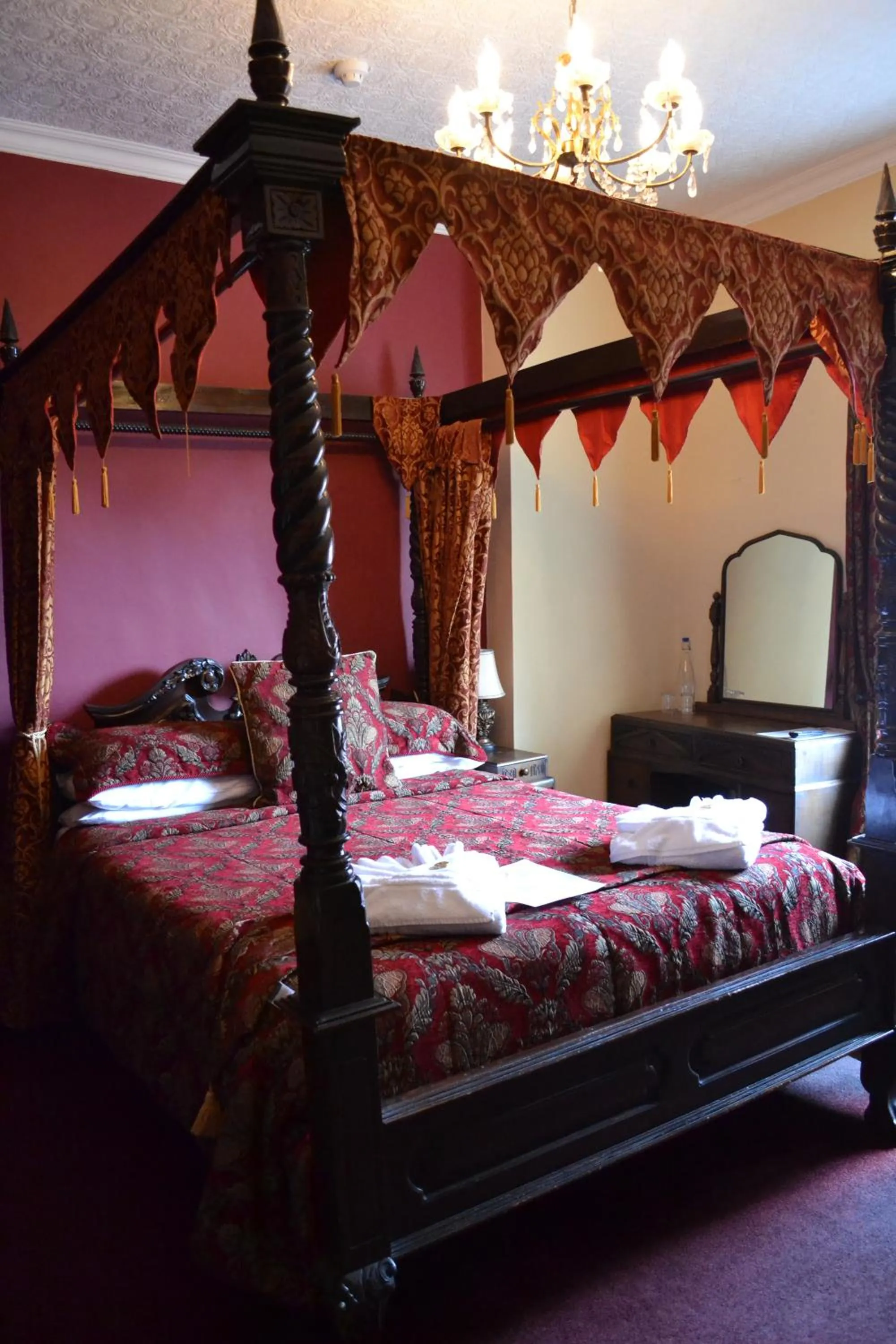 Bed in The Red Lion