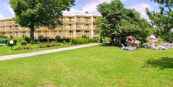Facade/entrance in Hotel Orhidea