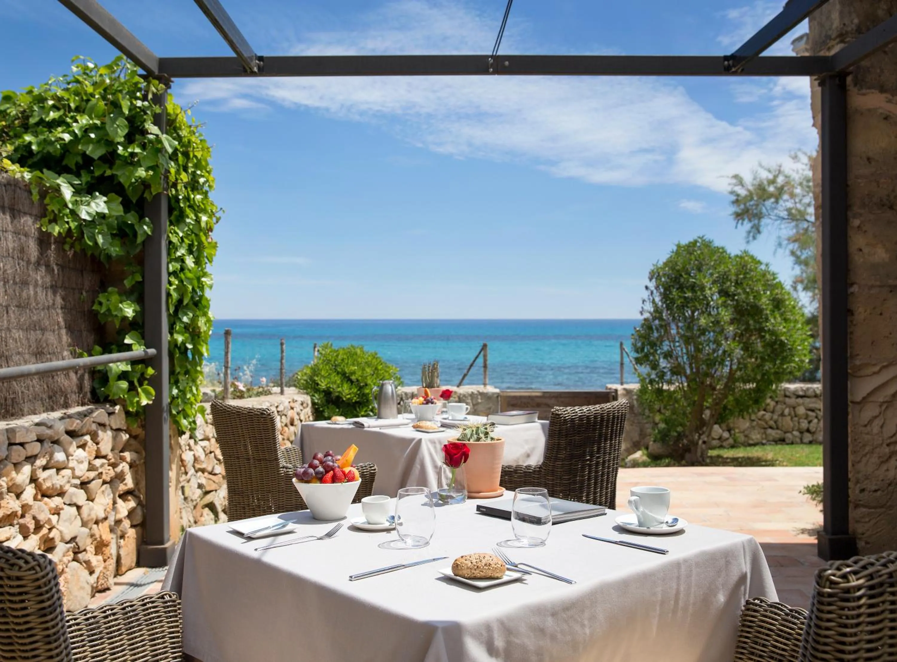 Restaurant/places to eat in Can Simoneta - Adults Only