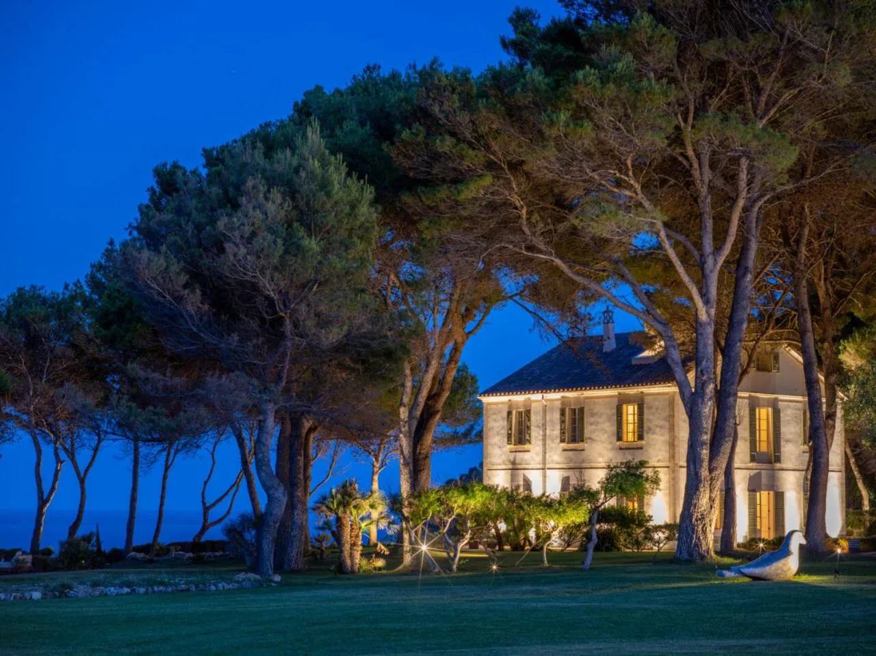 Can Simoneta - Adults Only