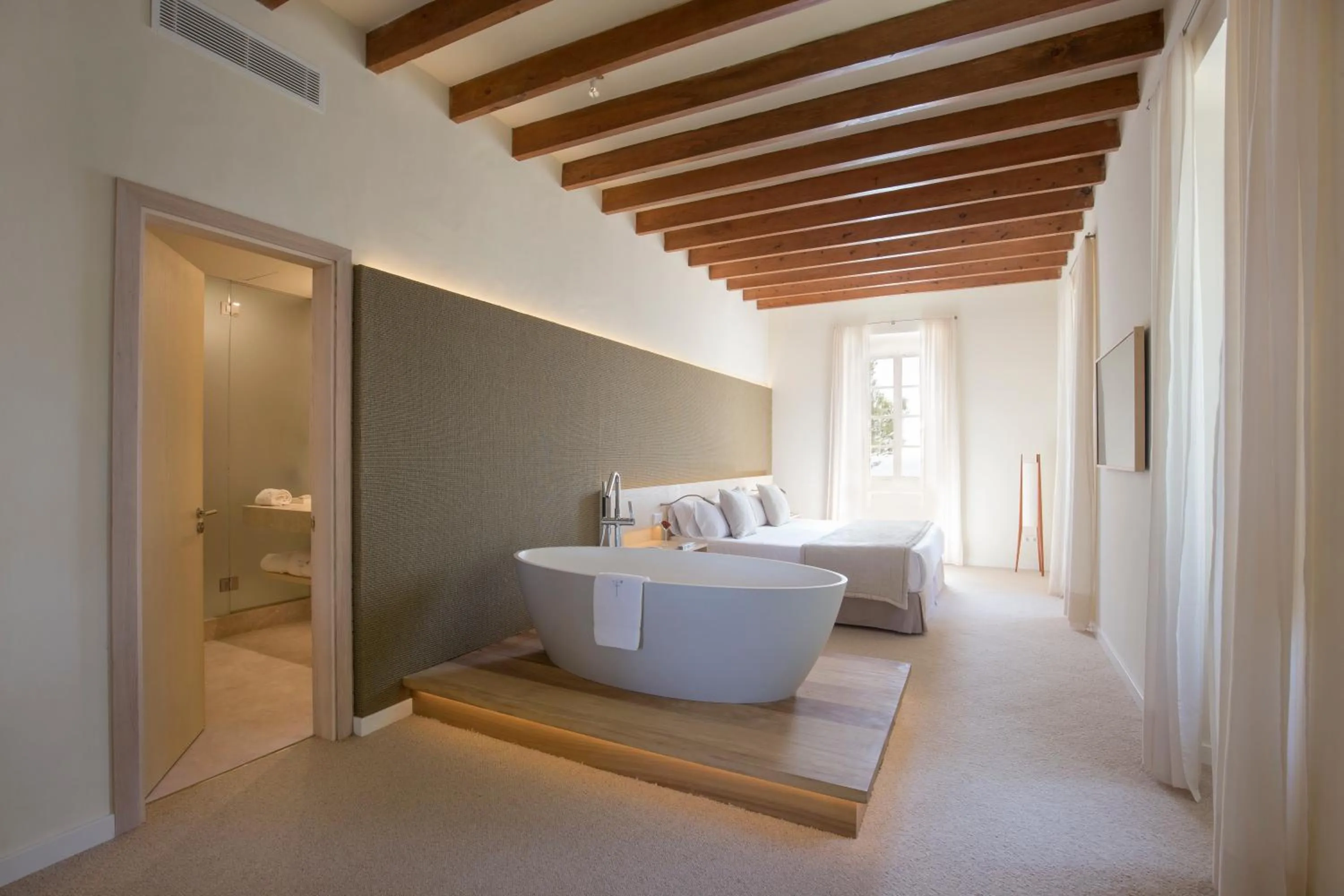 Photo of the whole room, Bed in Can Simoneta - Adults Only