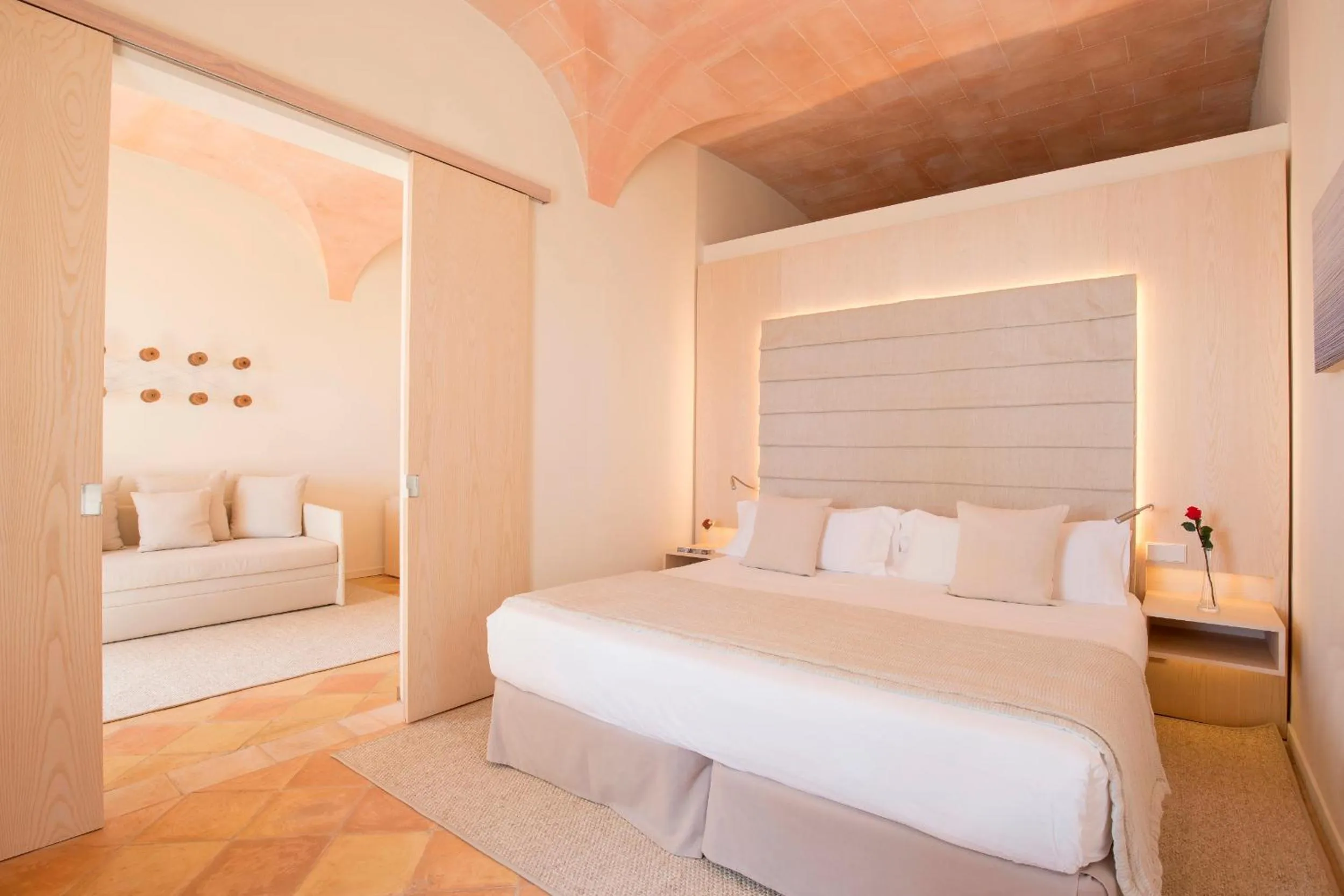 Photo of the whole room, Bed in Can Simoneta - Adults Only