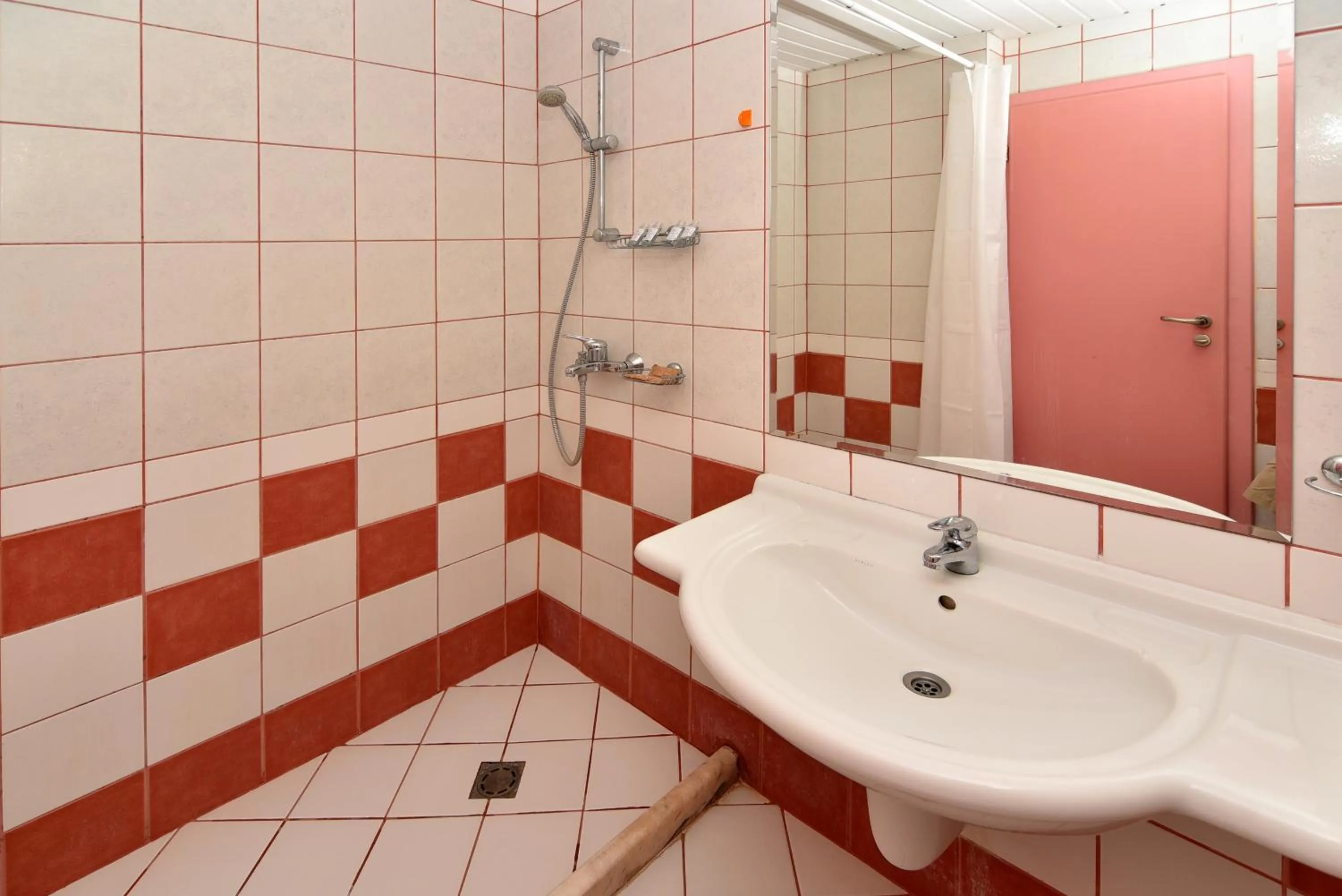 Bathroom in Hotel Oasis