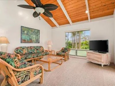 TV and multimedia in Kanaloa at Kona by OUTRIGGER