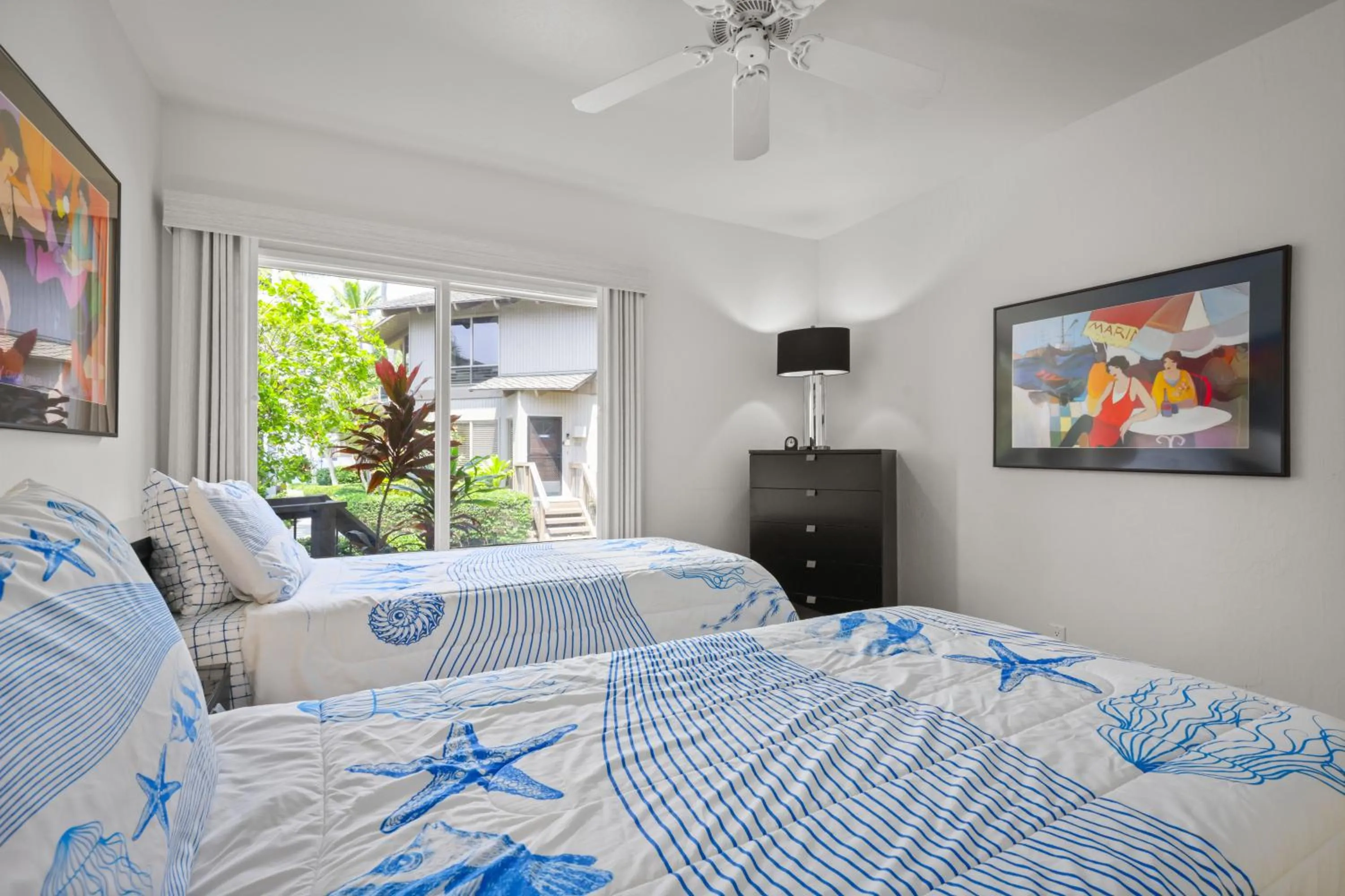 Bed in Kanaloa at Kona by OUTRIGGER