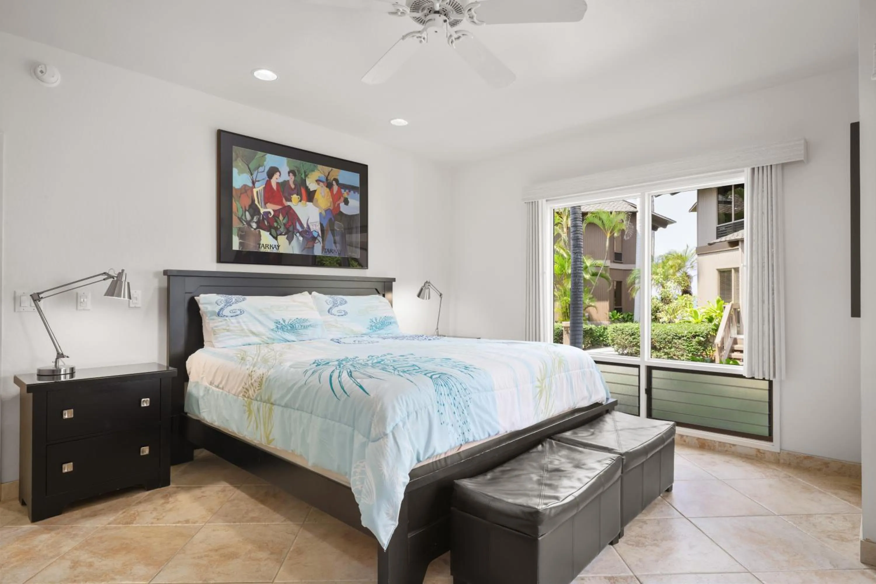 Bed in Kanaloa at Kona by OUTRIGGER