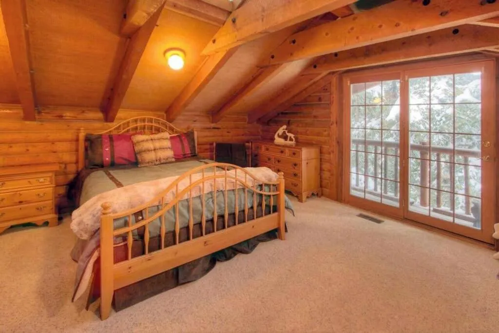 Bed in Log Cabin On The Stream Sundance, Utah