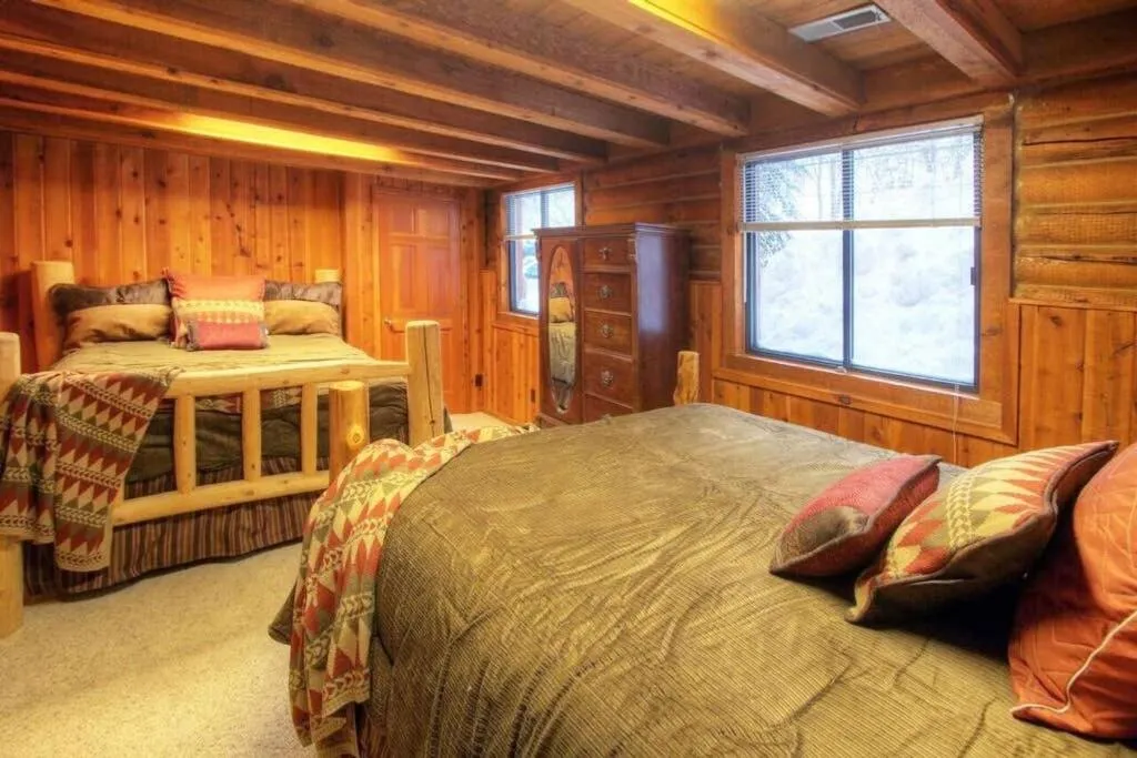 Bed in Log Cabin On The Stream Sundance, Utah