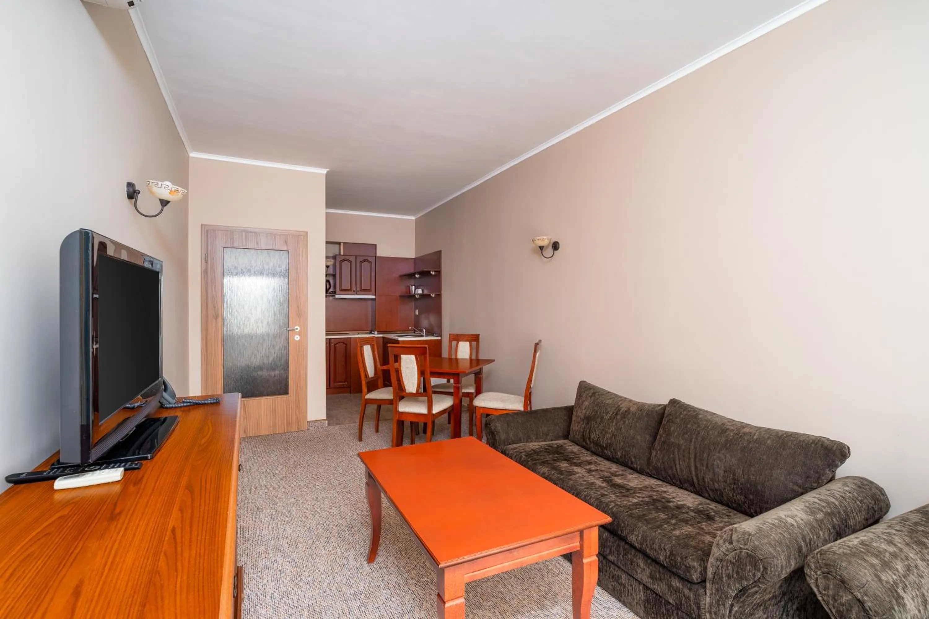 Communal lounge/ TV room in Festa Pomorie Resort