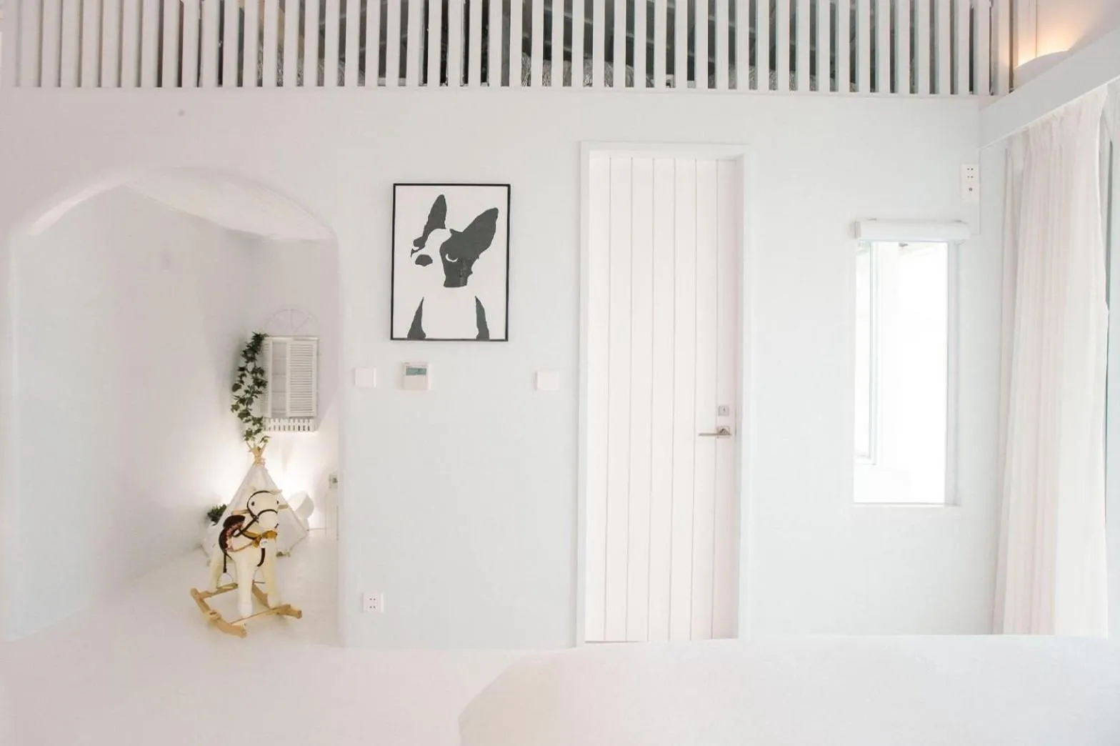 Decorative detail in Ample Villa 小希臘