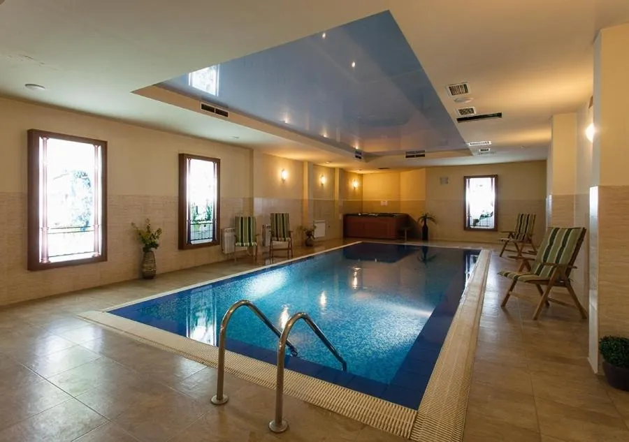 Swimming pool in Hotel Panorama