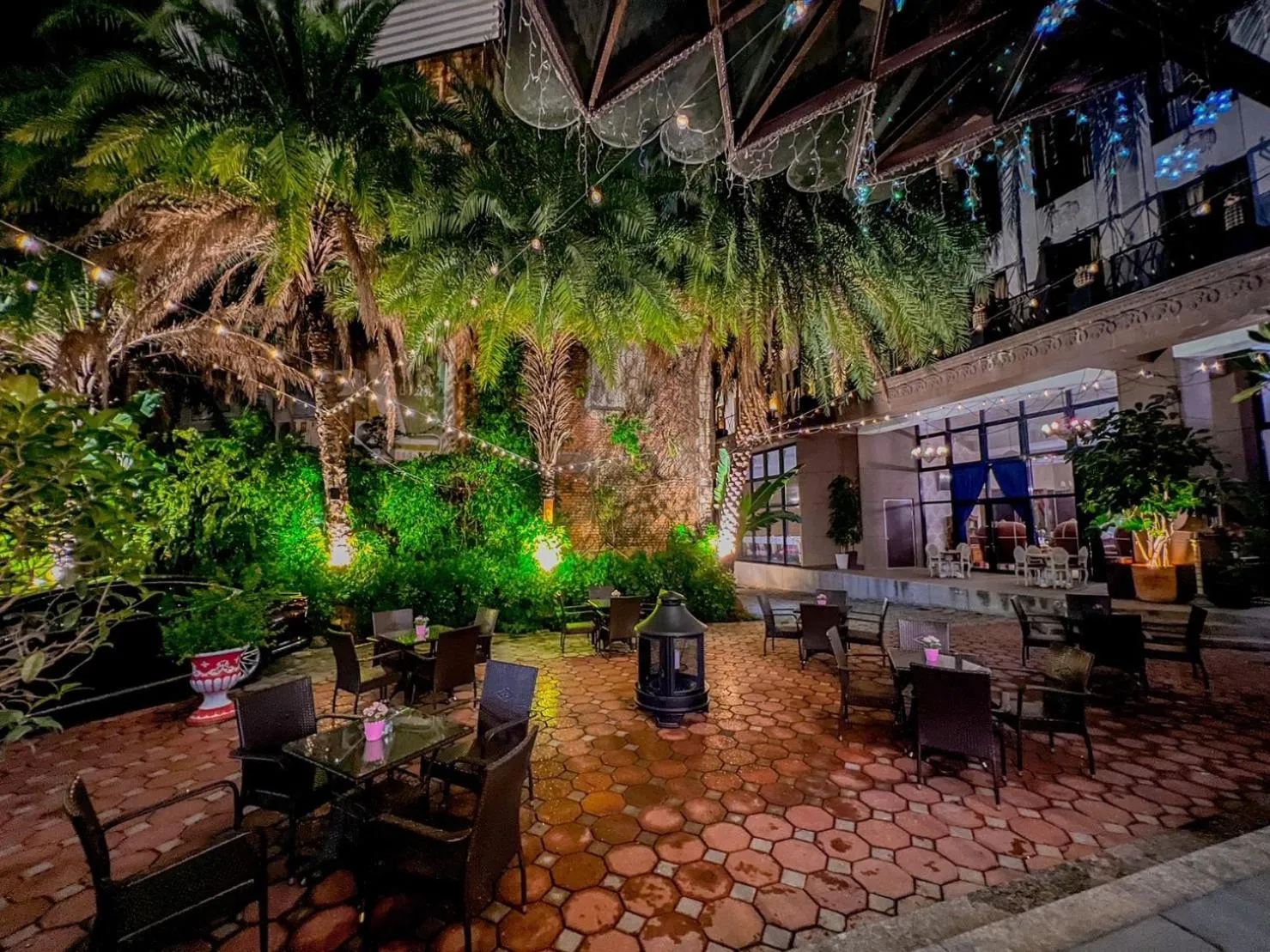 Property building in No. 6 Baowanglai Hotel