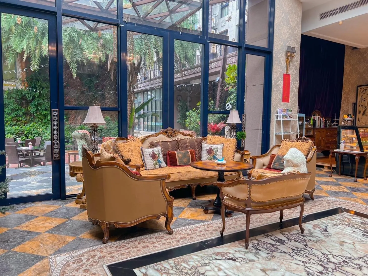 Property building in No. 6 Baowanglai Hotel