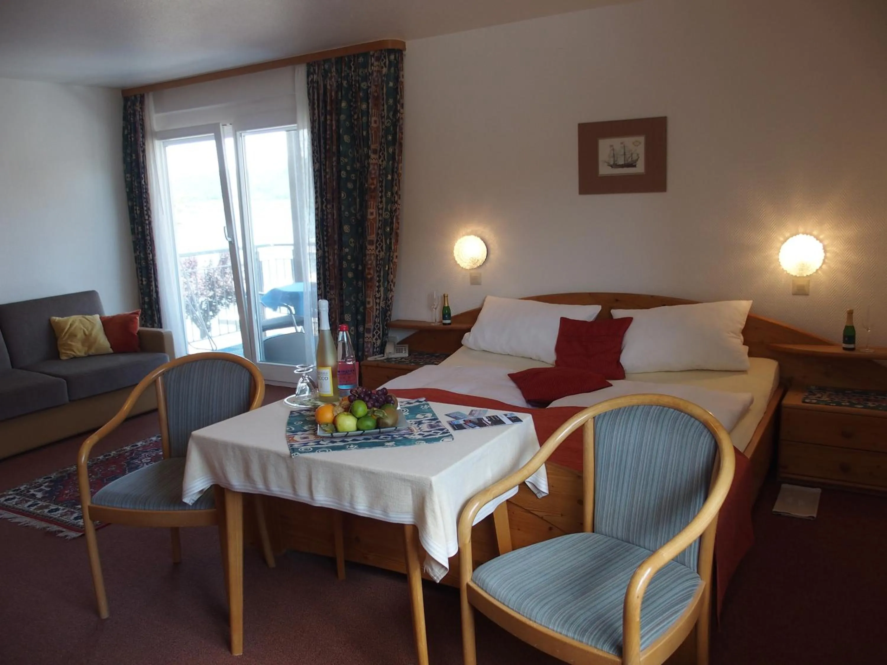 Photo of the whole room in Hotel Pension Café Hasler