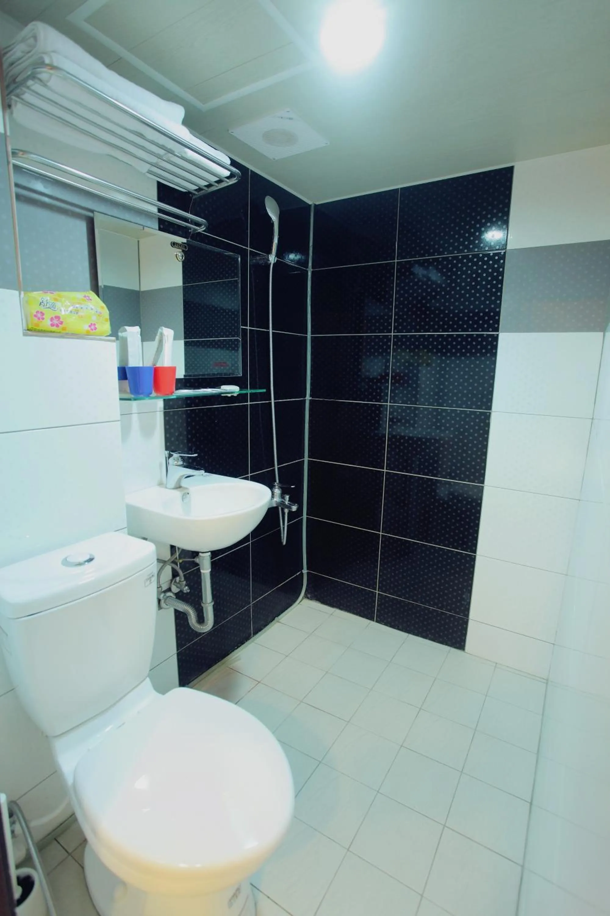 Bathroom in FUNDI Hotel