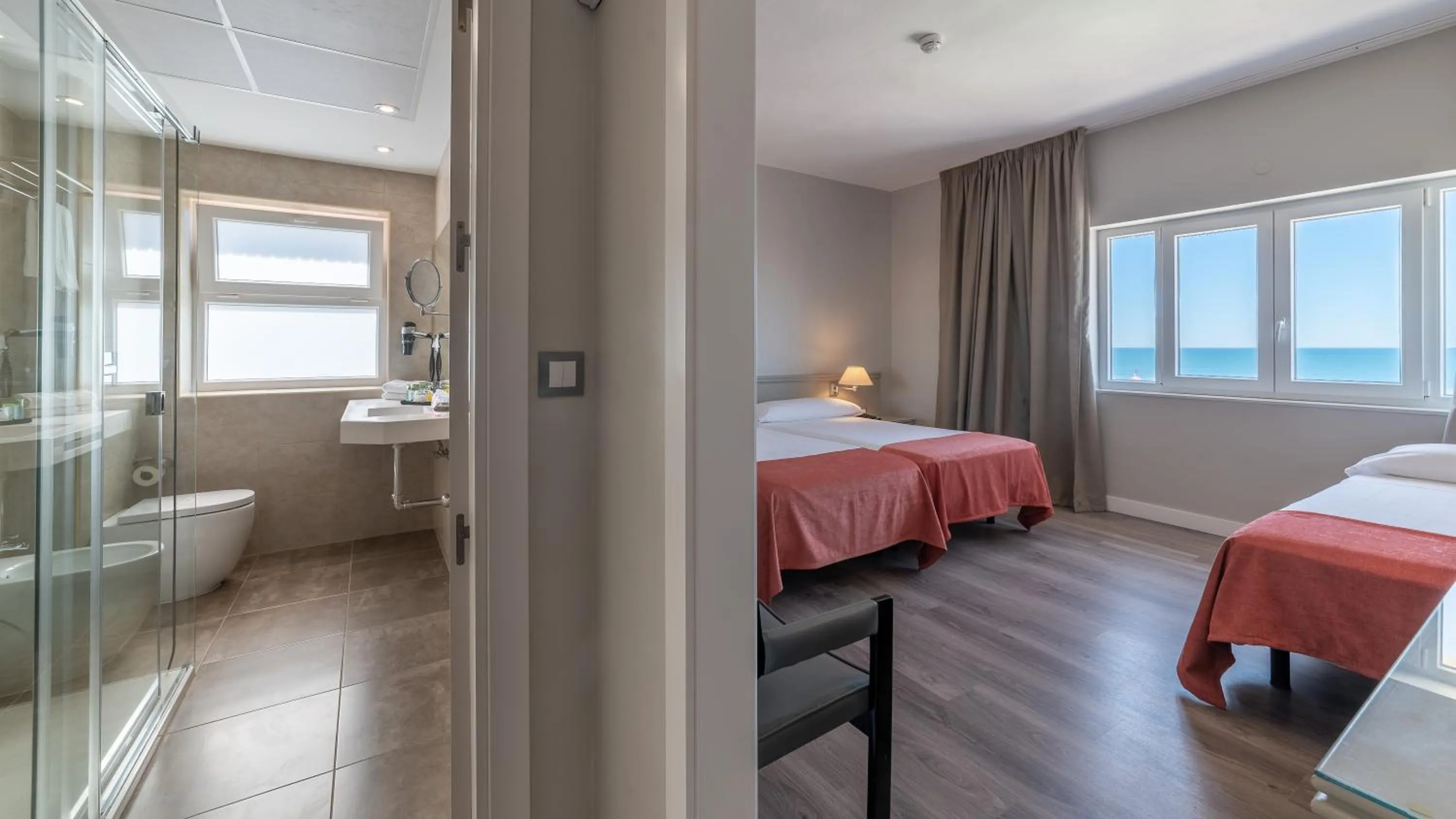 Photo of the whole room, Bed in Pato Rojo