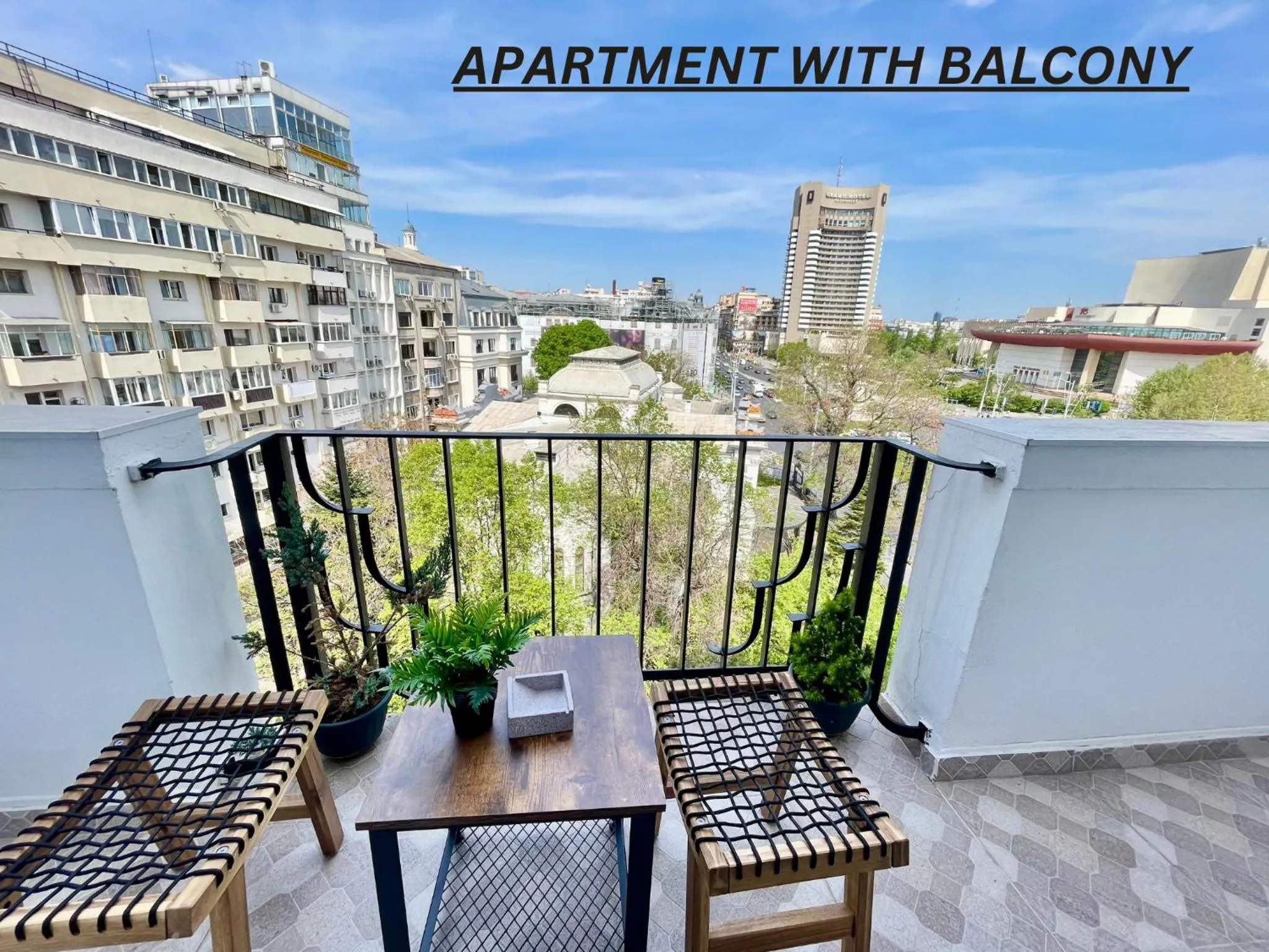 Balcony/Terrace in Metropole Apartments - Old City