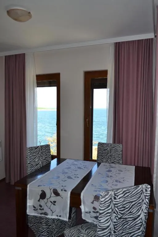 Dining area in hotel DIAMANTI