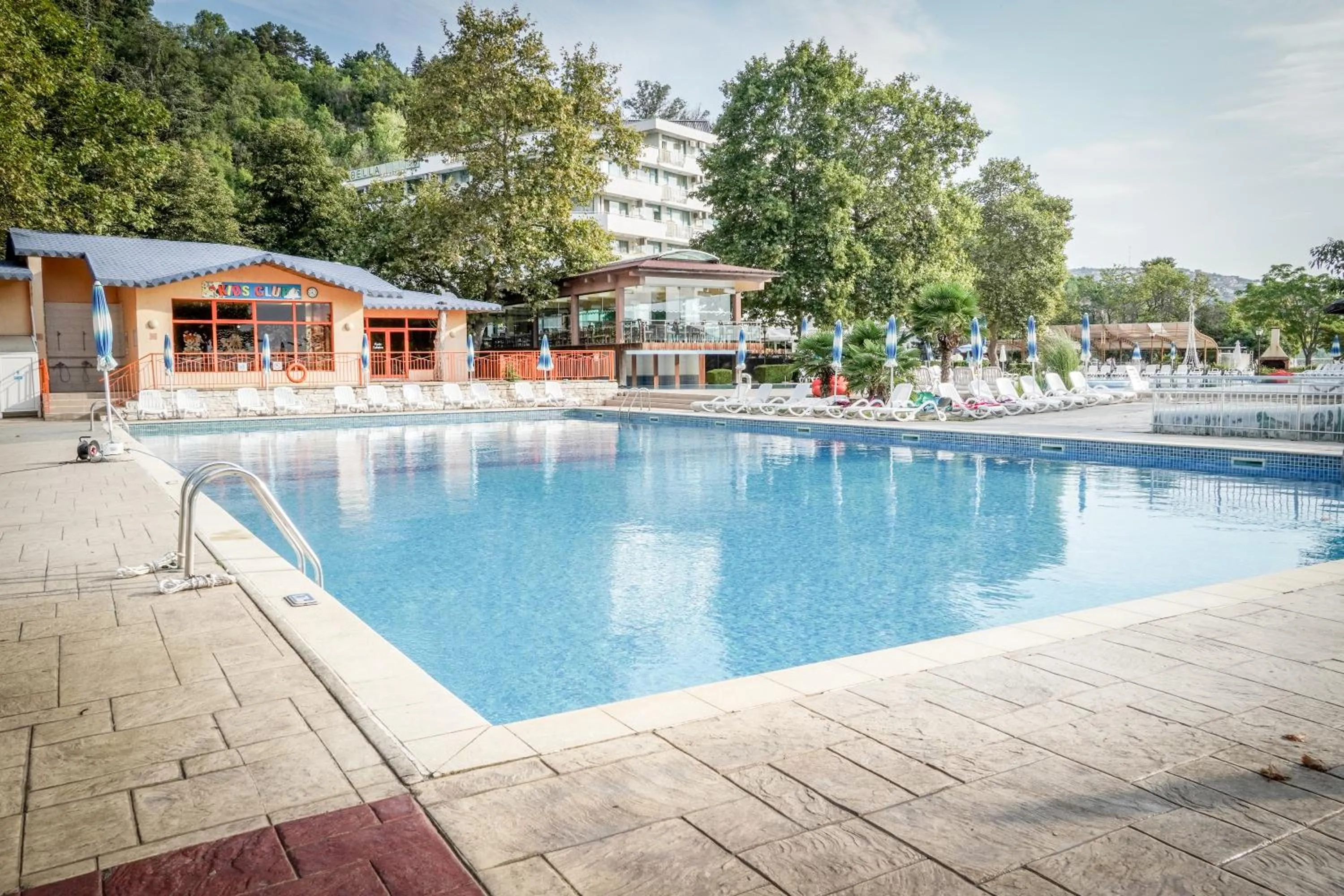 Swimming pool in Kaliakra Beach Hotel - Ultra All Inclusive