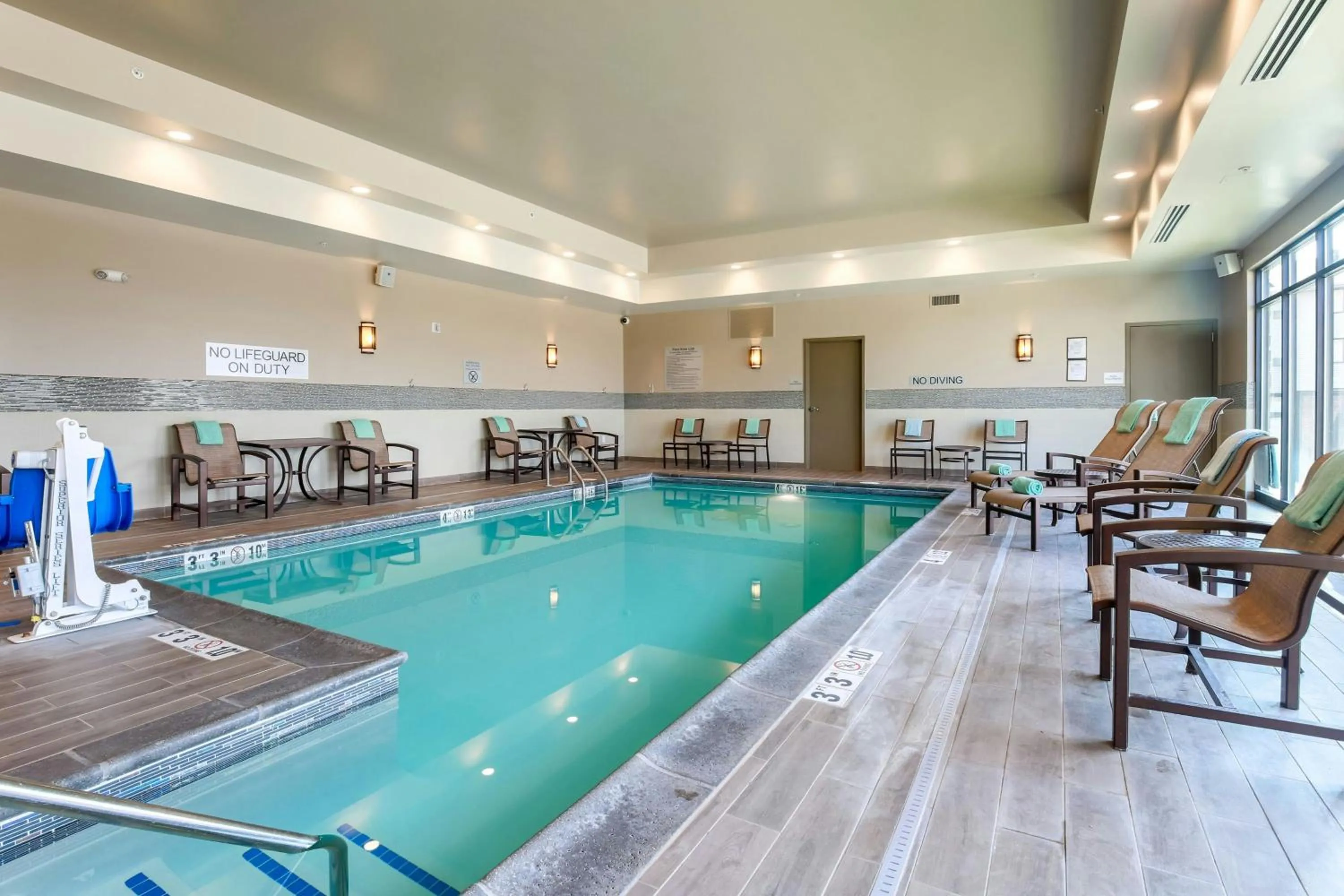 Swimming pool in Fairfield Inn & Suites by Marriott Cheyenne Southwest/Downtown Area