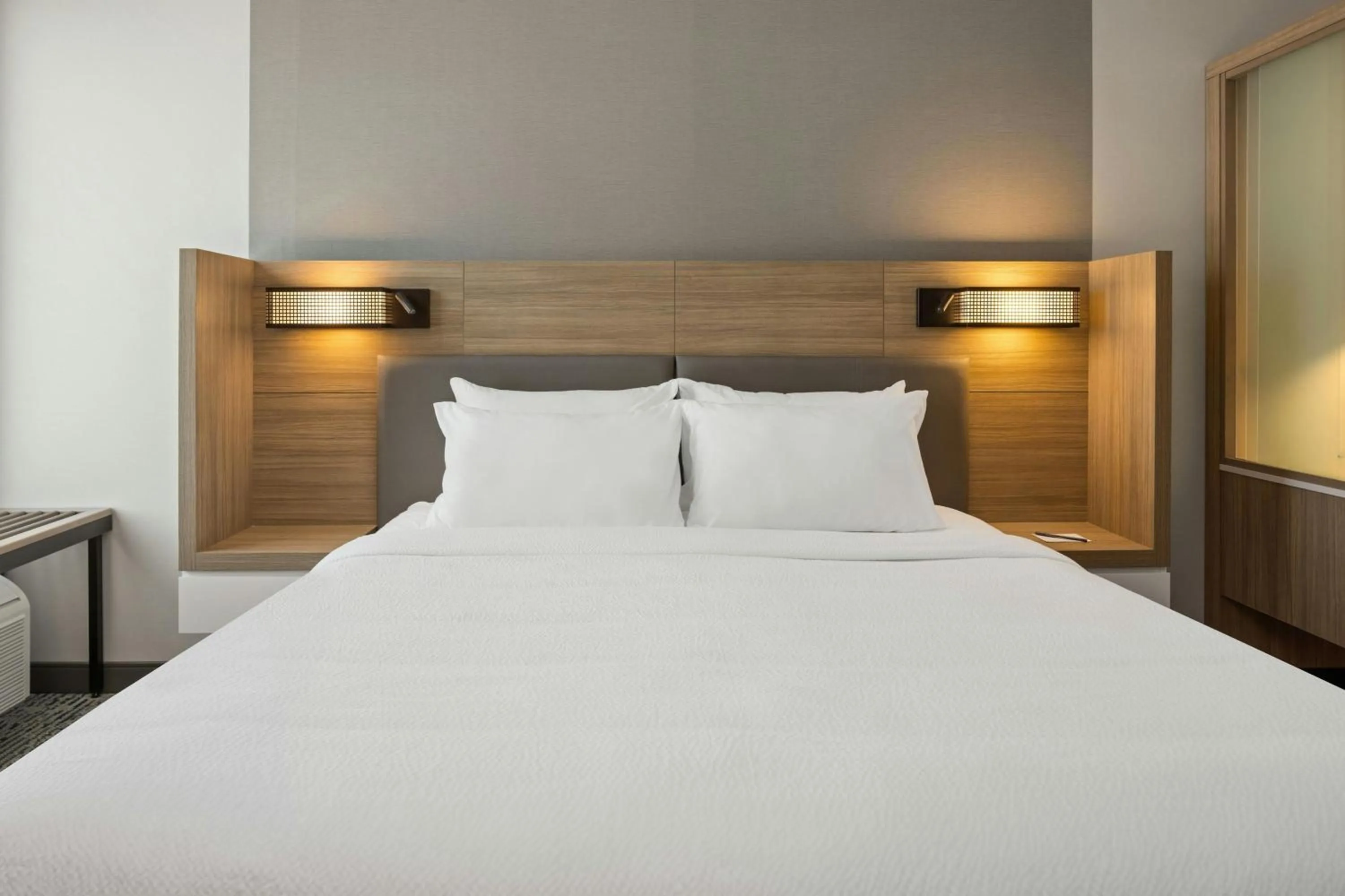 Bedroom, Bed in SpringHill Suites by Marriott Kalispell