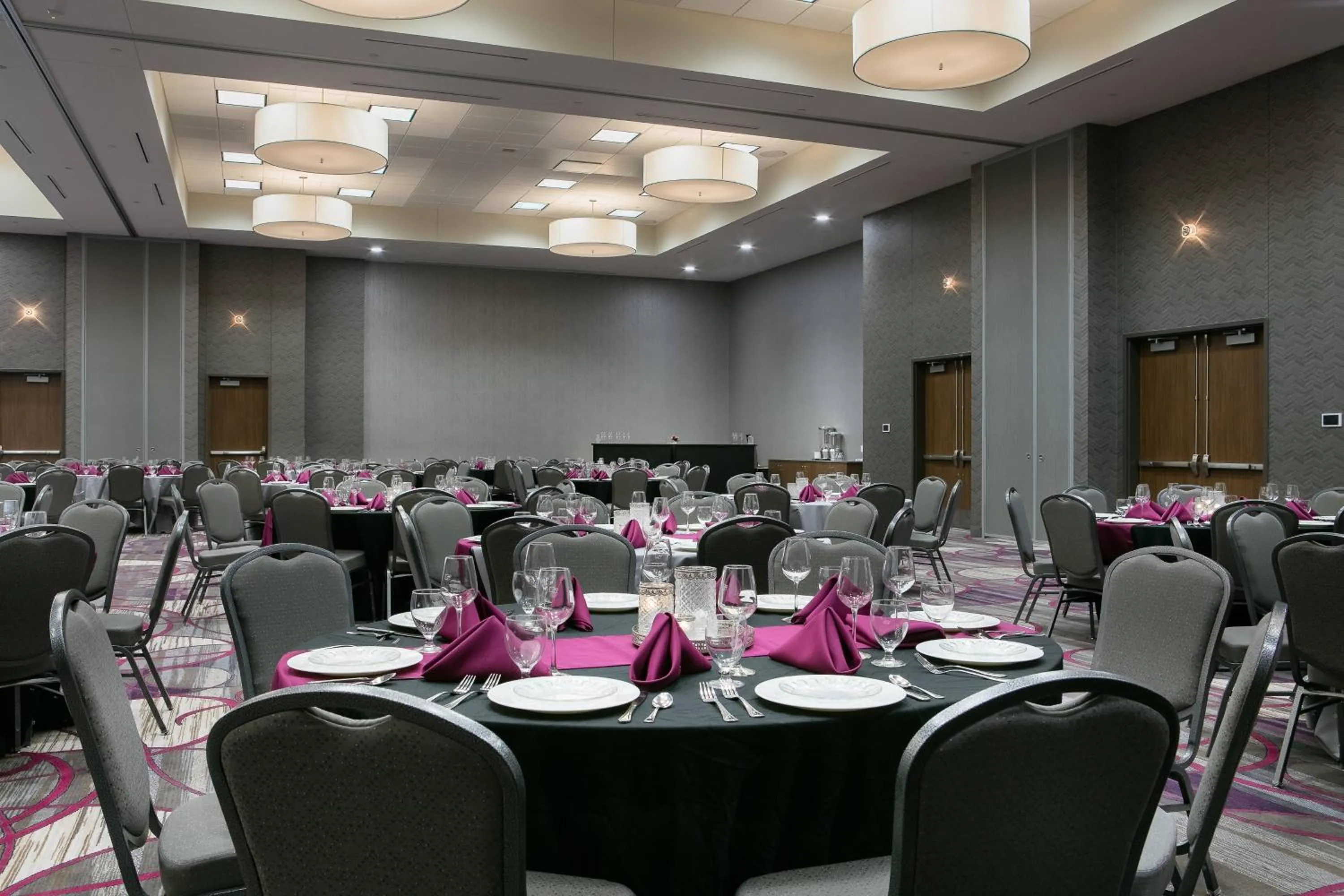 Meeting/conference room in Courtyard by Marriott Omaha Bellevue at Beardmore Event Center