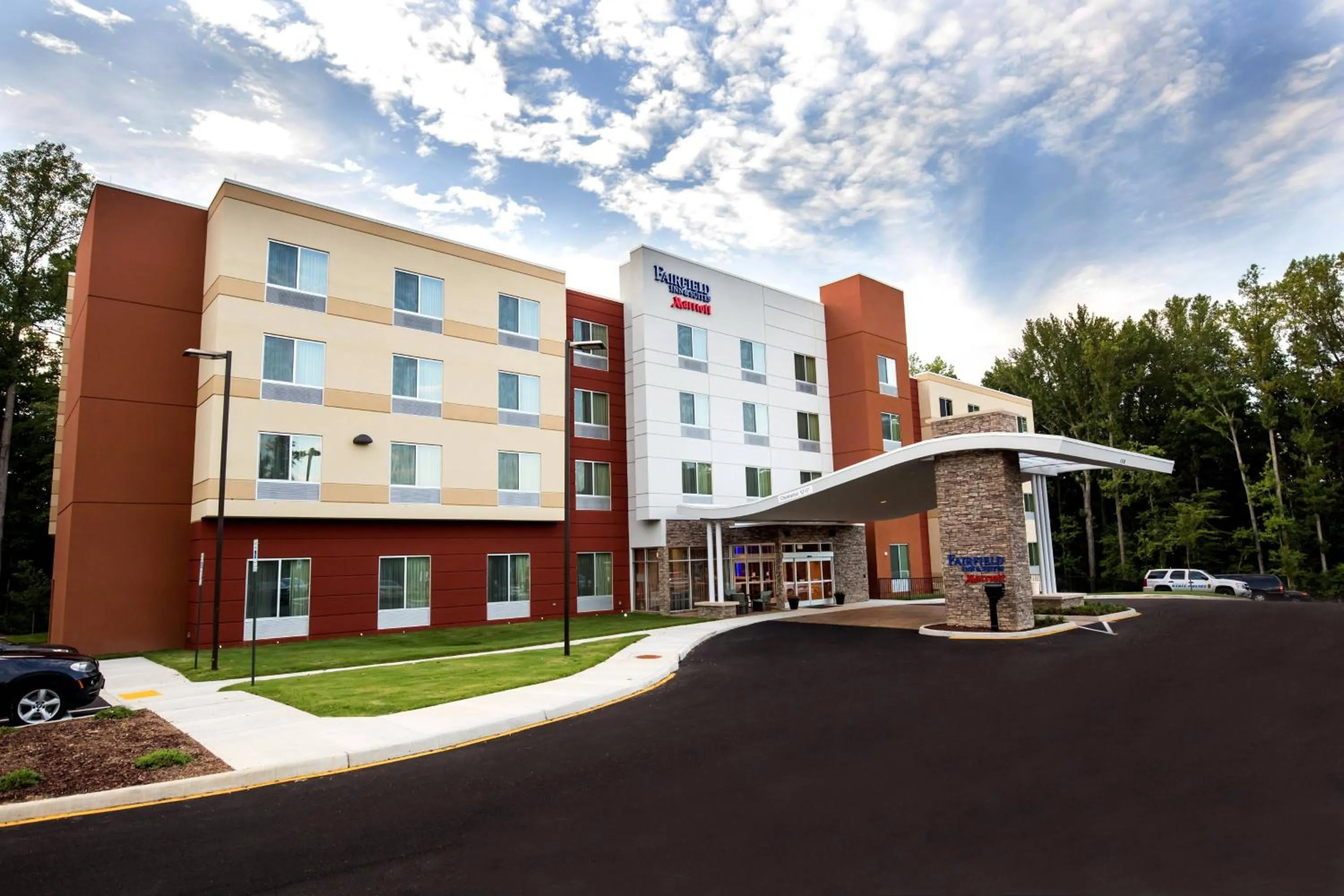 Property building in Fairfield Inn & Suites by Marriott Richmond Midlothian