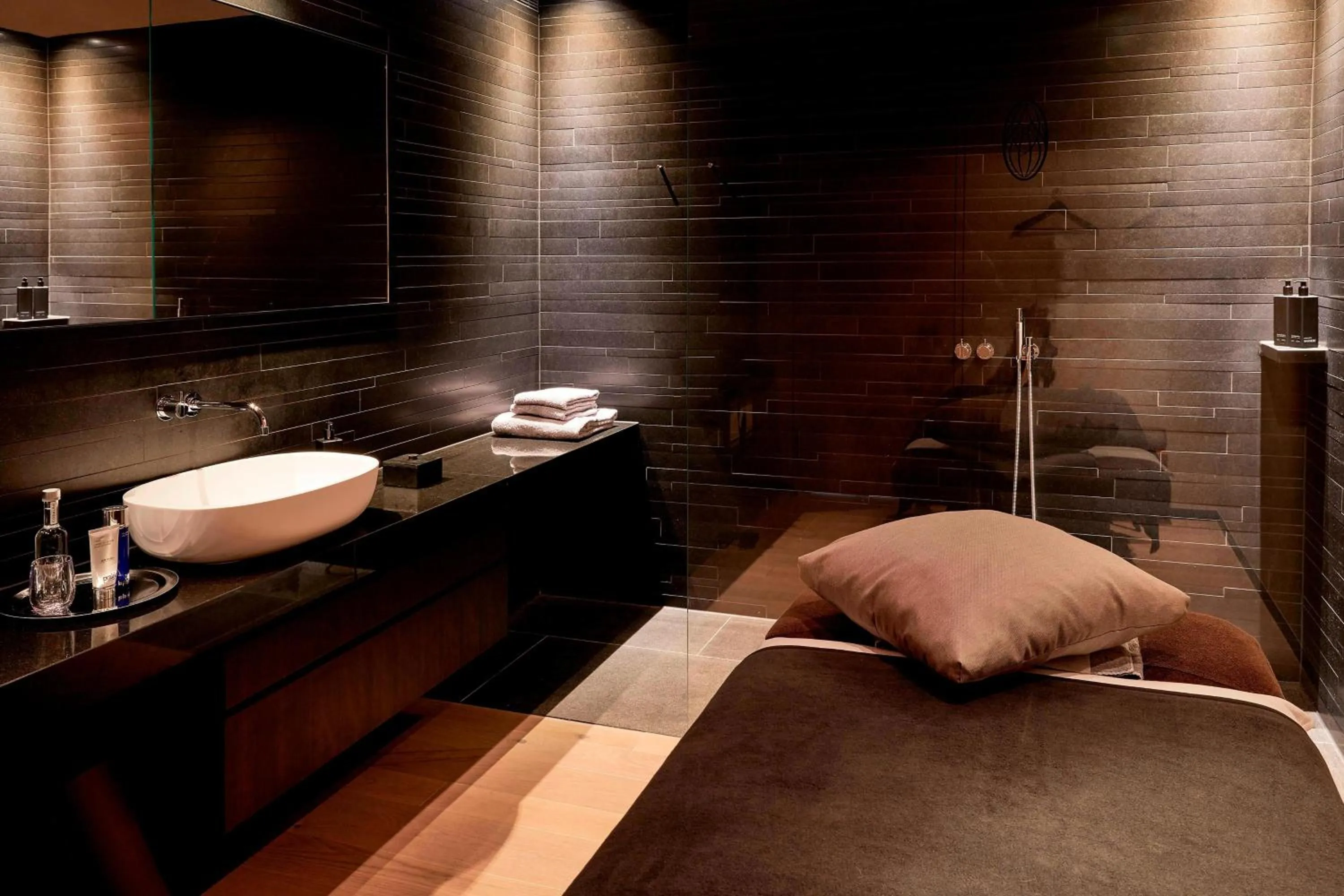 Spa and wellness centre/facilities in Roomers Baden-Baden, Autograph Collection