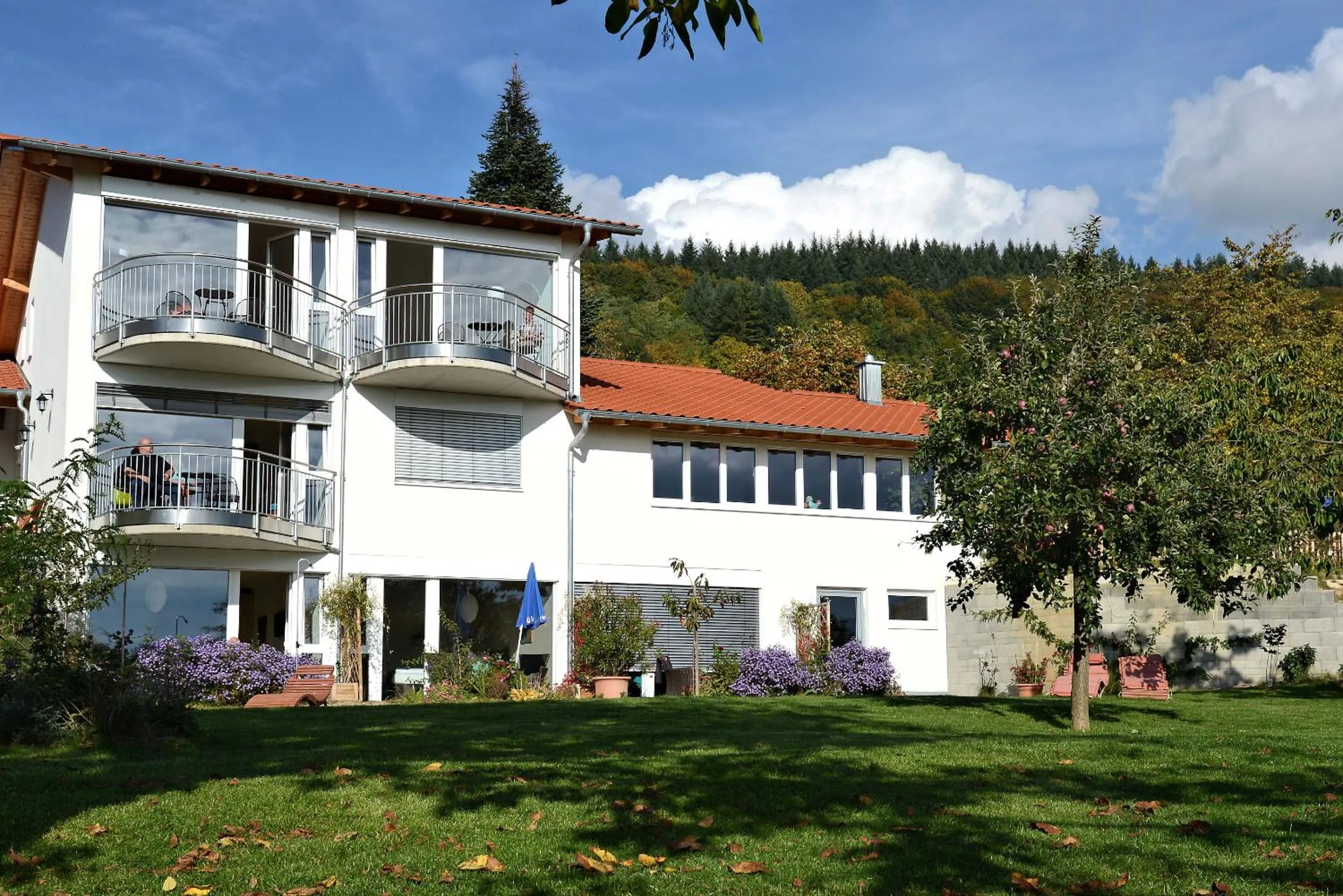 Property building in Am Paradies