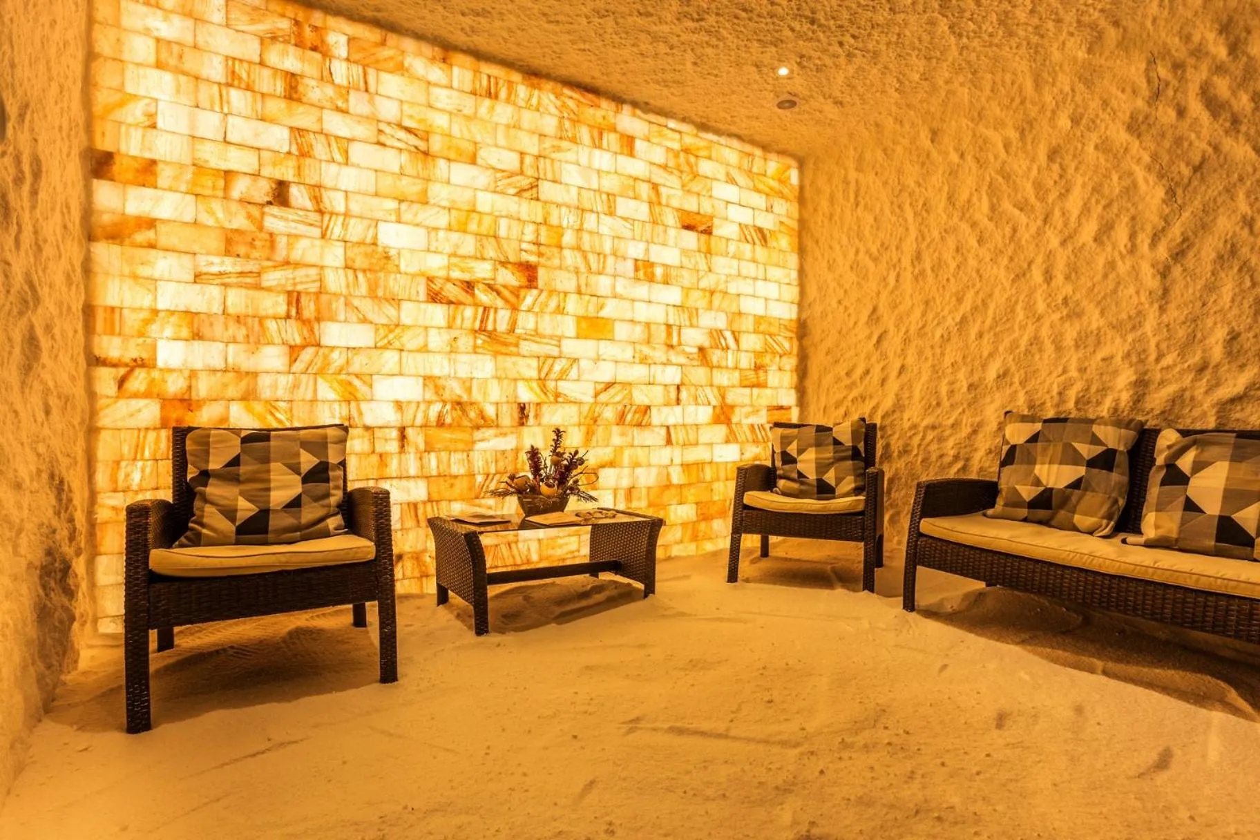 Spa and wellness centre/facilities in Hotel Orlovetz