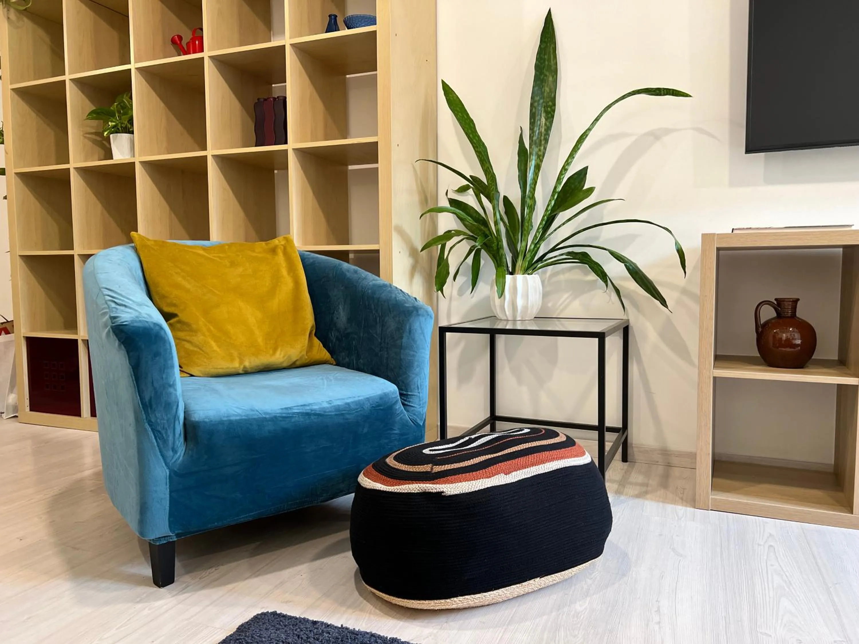 Living room in Charming Navona